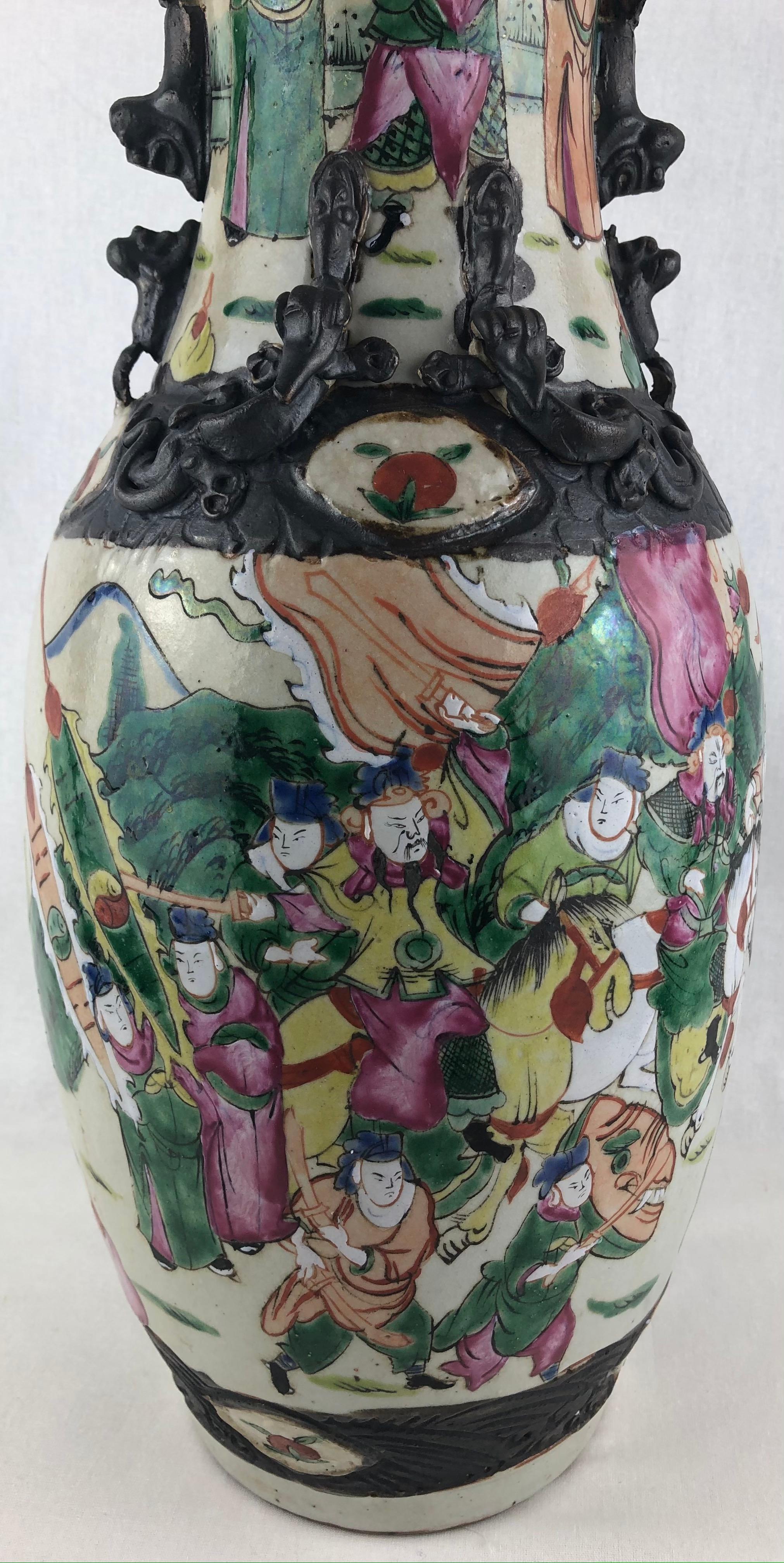 Painted Pair of Japanese Imari Foo Lions Warrior Crackle Ware Vases, Signed For Sale