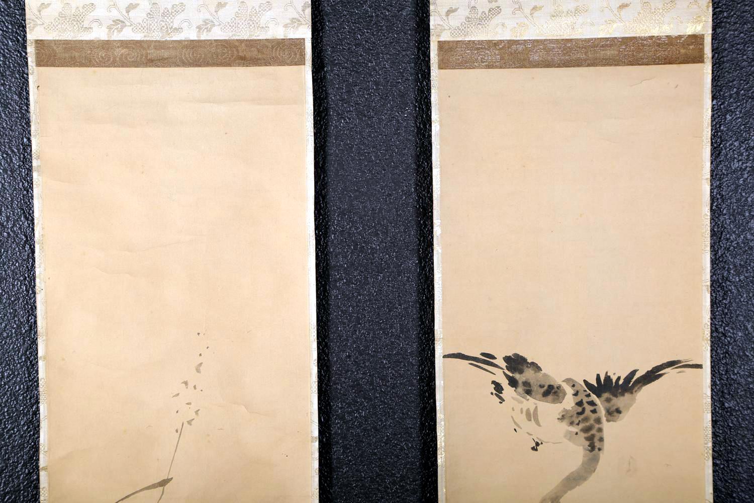 Paar japanische hängende Schriftrollen mit Tusche Kano Tanyu (Japanisch) im Angebot