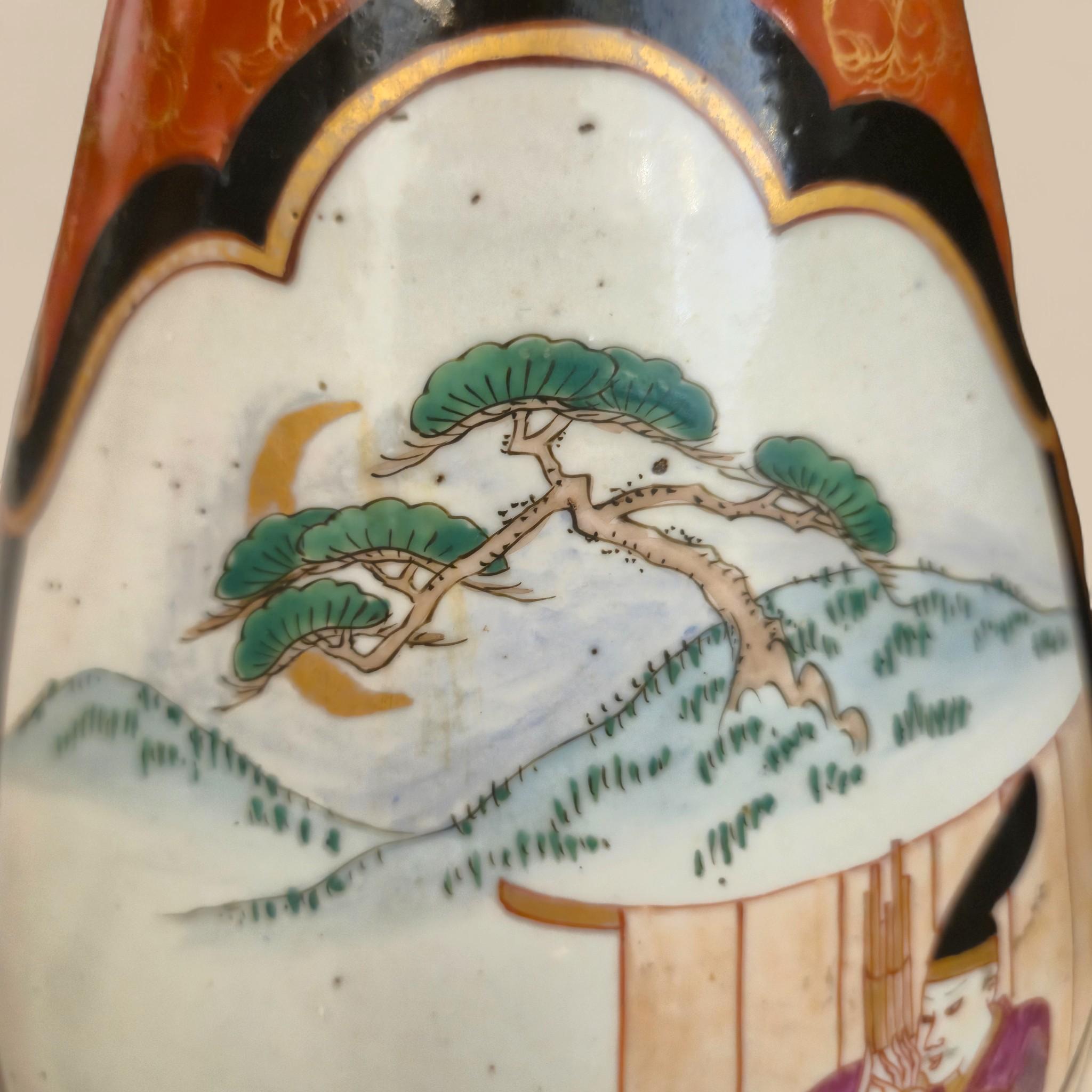 Pair of Japanese Kutani Porcelain Vases with Flared Collars, Meiji Period, 19th For Sale 4