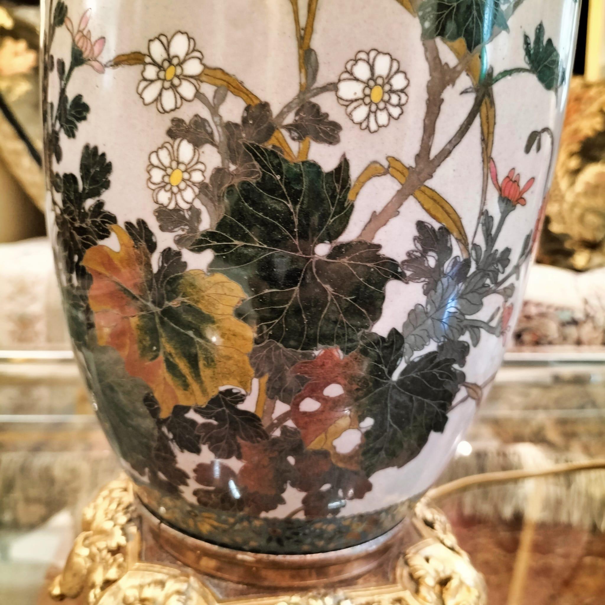 Coppia di grandi lampade giapponesi in smalto cloisonné, XIX secolo in vendita 8