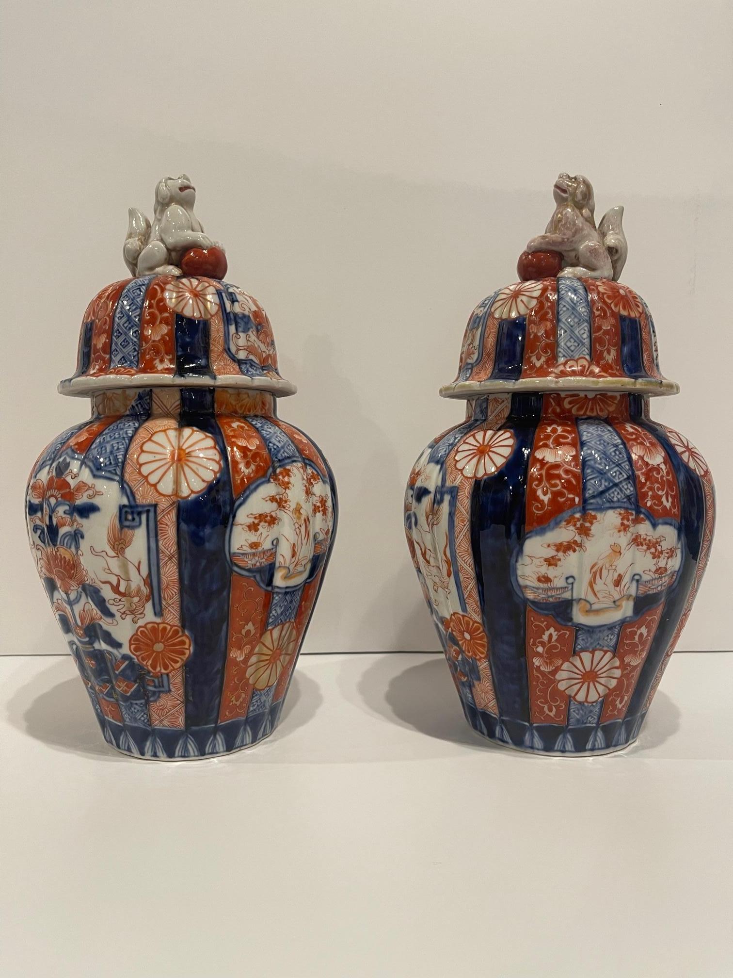 Pair of Japanese Meiji Period Porcelain Lidded Jars, 19th Century In Good Condition For Sale In Savannah, GA