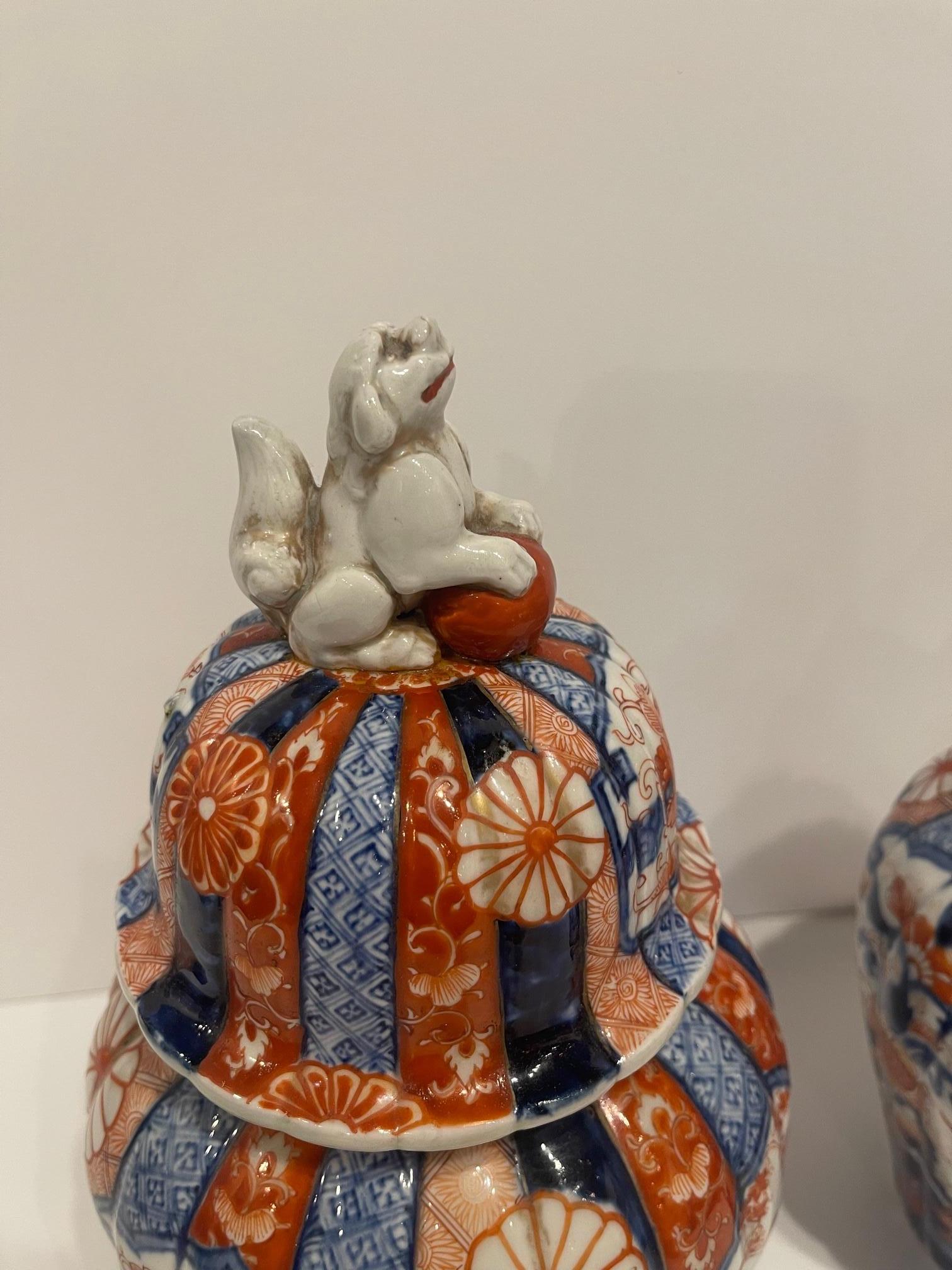 Pair of Japanese Meiji Period Porcelain Lidded Jars, 19th Century For Sale 1