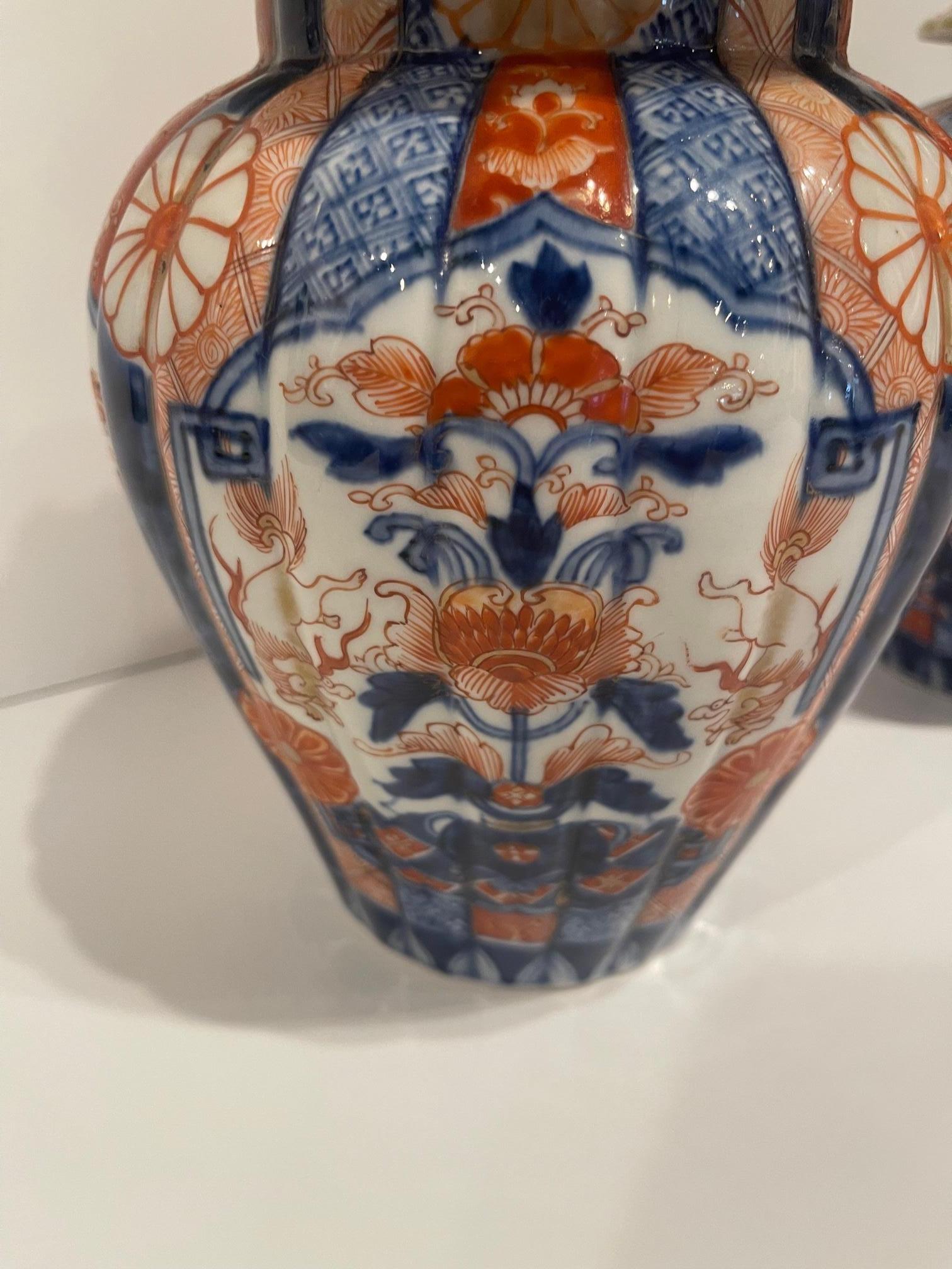 Pair of Japanese Meiji Period Porcelain Lidded Jars, 19th Century For Sale 3