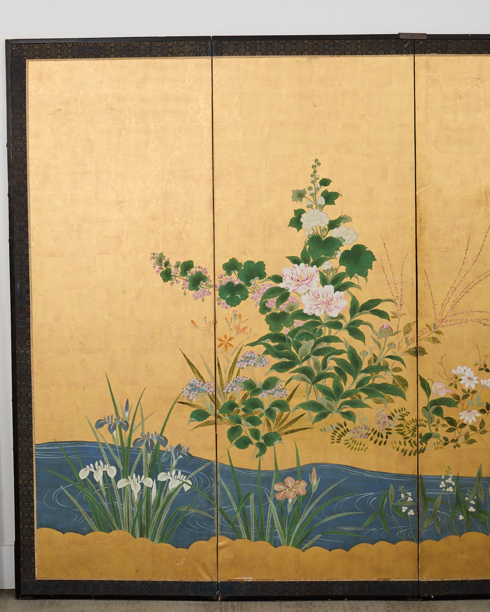 Pair of Japanese Meiji Screens Blossoms of Spring, Summer and Autumn For Sale 8