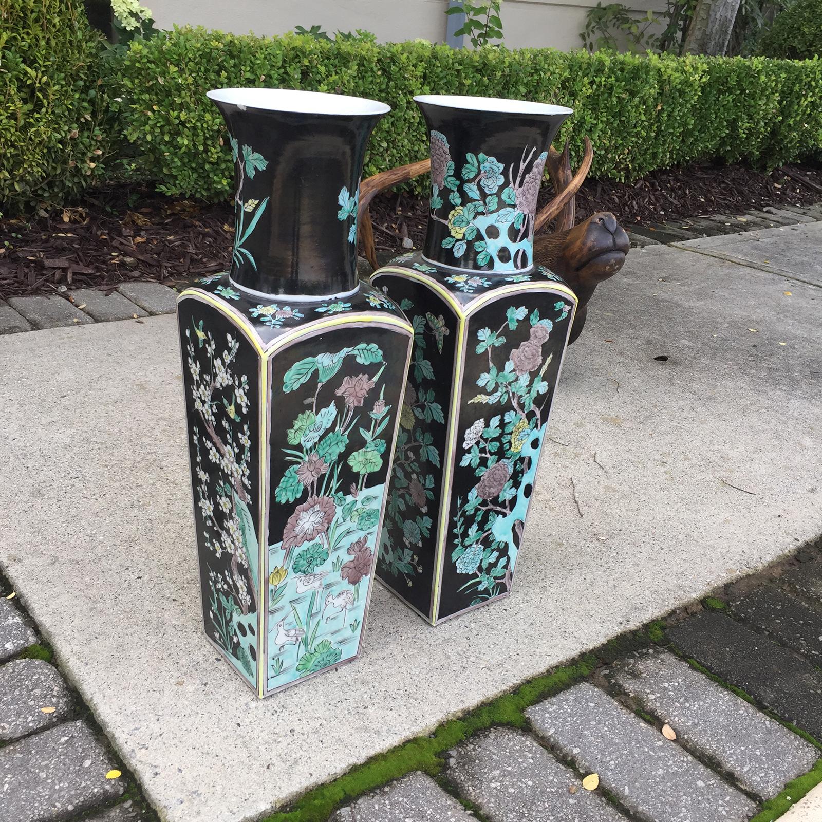 Pair of Japanese Porcelain Famille Noire Vases with Japan Sticker In Good Condition For Sale In Atlanta, GA