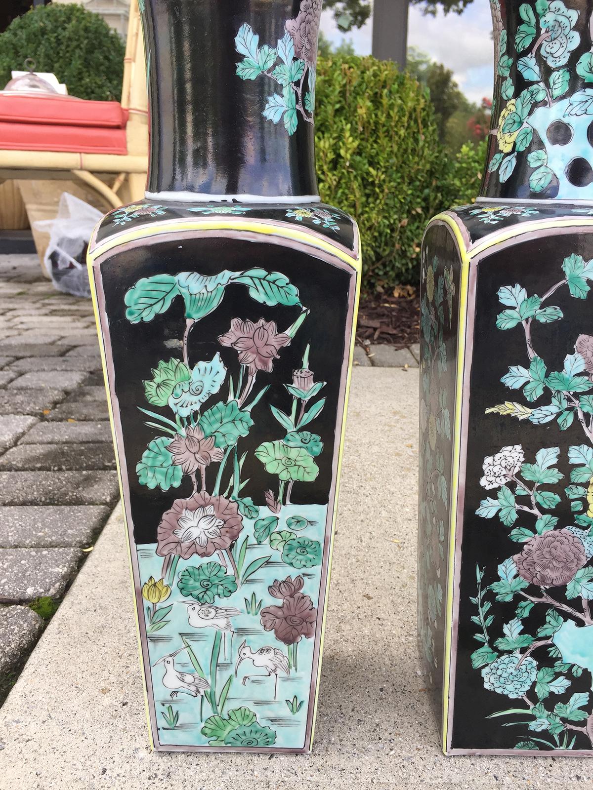 Pair of Japanese Porcelain Famille Noire Vases with Japan Sticker For Sale 3