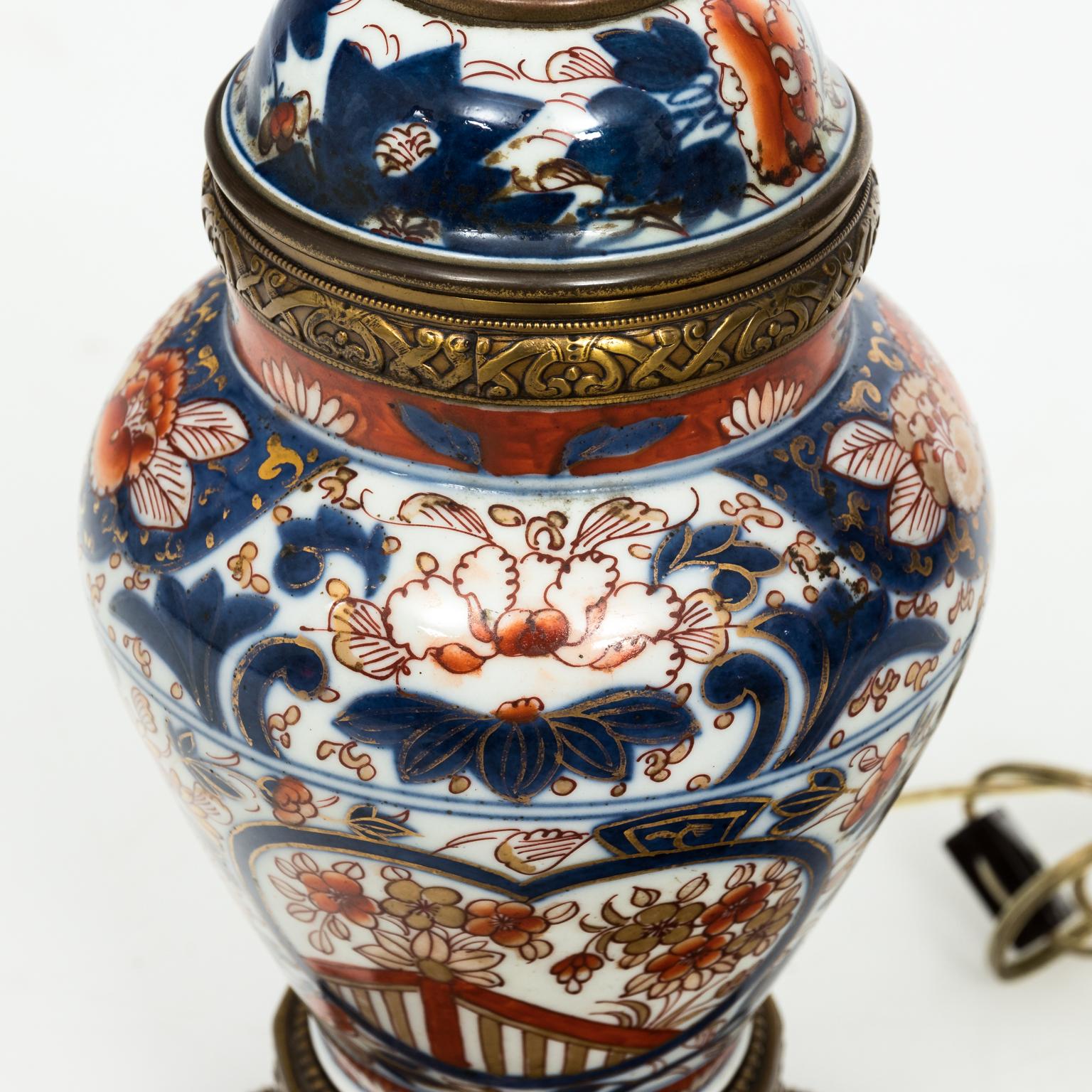 Pair of Japanese Porcelain Lamps by Imari 6
