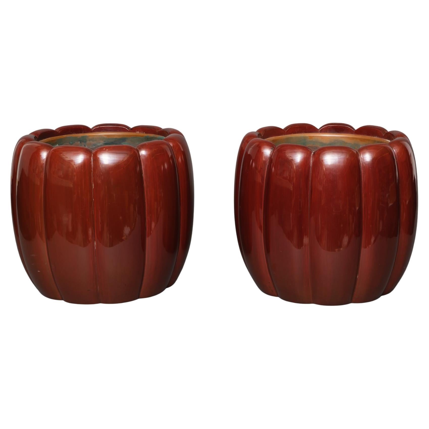 Pair of Japanese Red Lacquered Hibachi 火鉢 'Fire Bowls' Shaped like Flowers For Sale