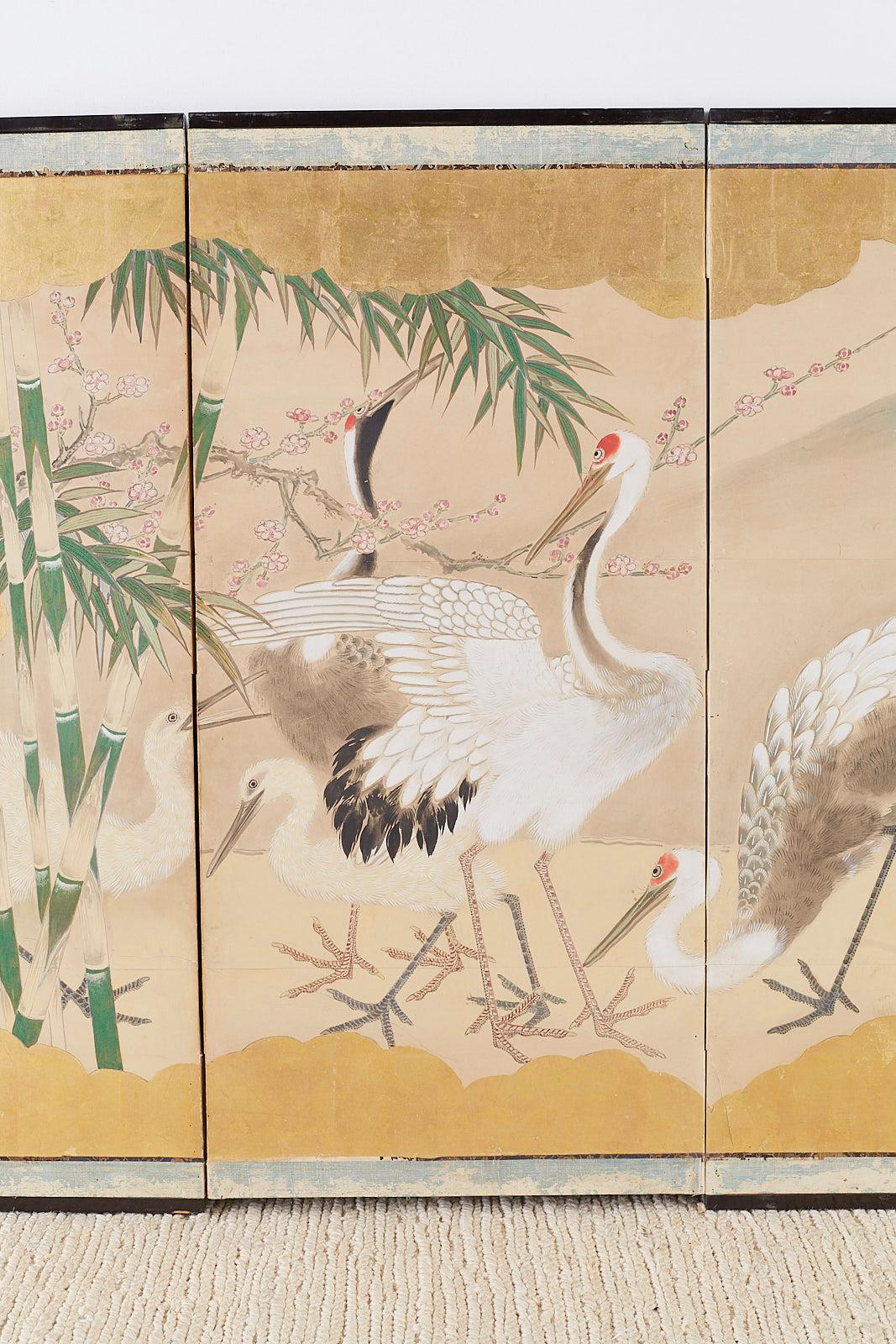 Paar japanische Sechs-Panel-Meiji-Kranich-Landschaftsbildschirme im Zustand „Starke Gebrauchsspuren“ in Rio Vista, CA