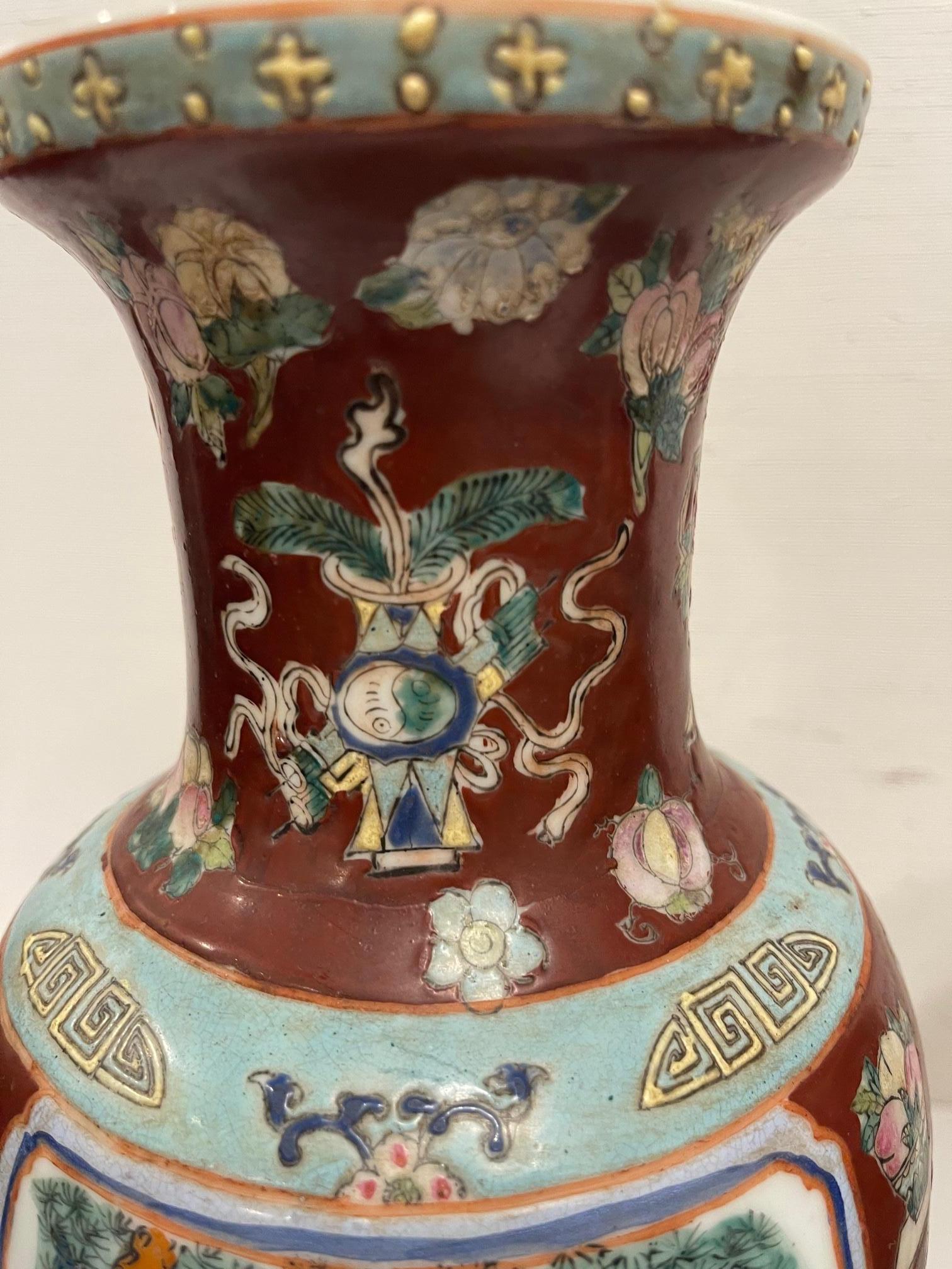 Chinese Pair of Japanese Style Porcelain Vases, 20th Century