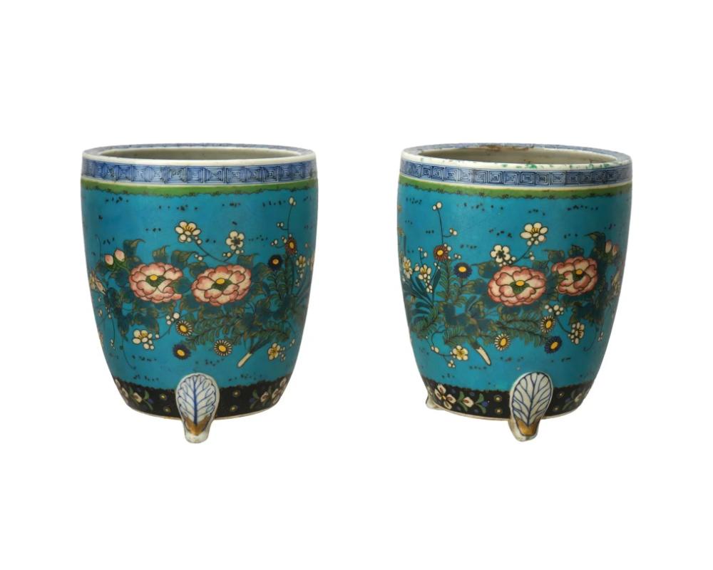 Pareja De Macetas Japonesas Totai Cloisonné Esmalte Cache en Bueno estado para la venta en New York, NY
