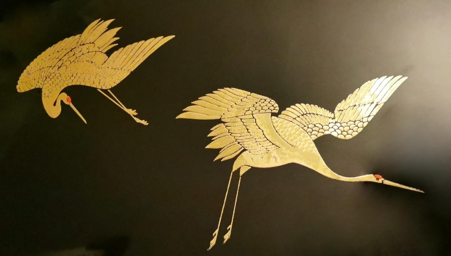 Late 20th Century Pair of Japanese Trays in Black Resin Lacquer Effect with Gold Painted Cranes
