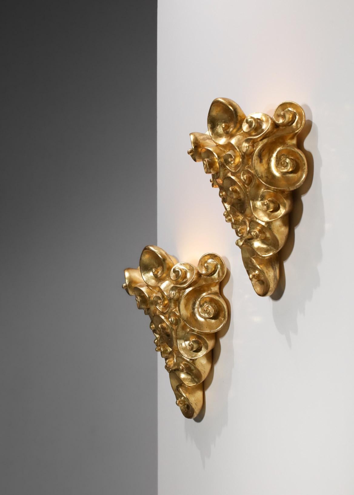 Pair of Jean Boggio Gilded Plaster Wall Lights for Les Héritiers In Good Condition In Lyon, FR