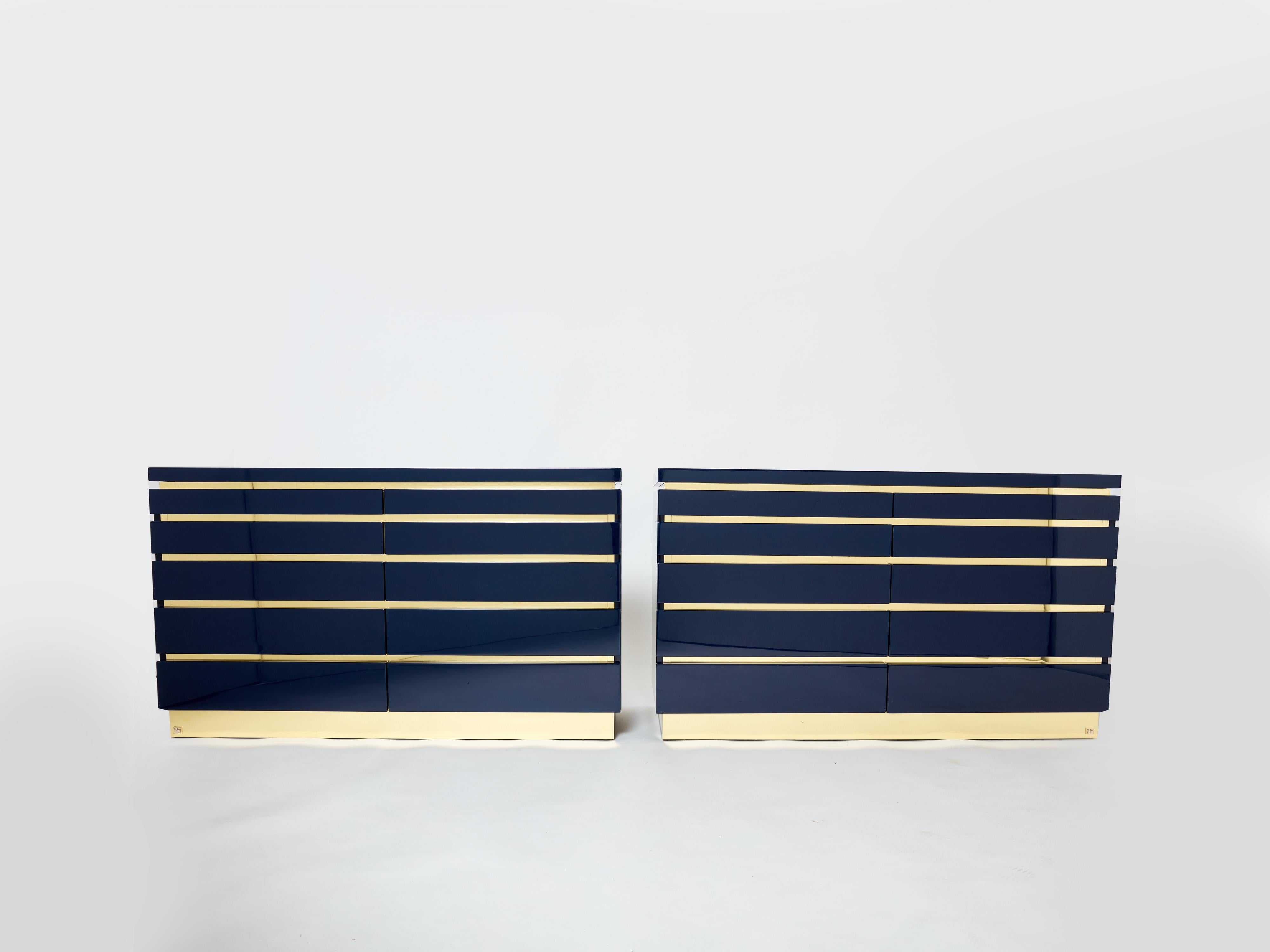 Pair of Jean-Claude Mahey Dark Blue Lacquered Brass Commodes, 1970s In Good Condition In Paris, IDF