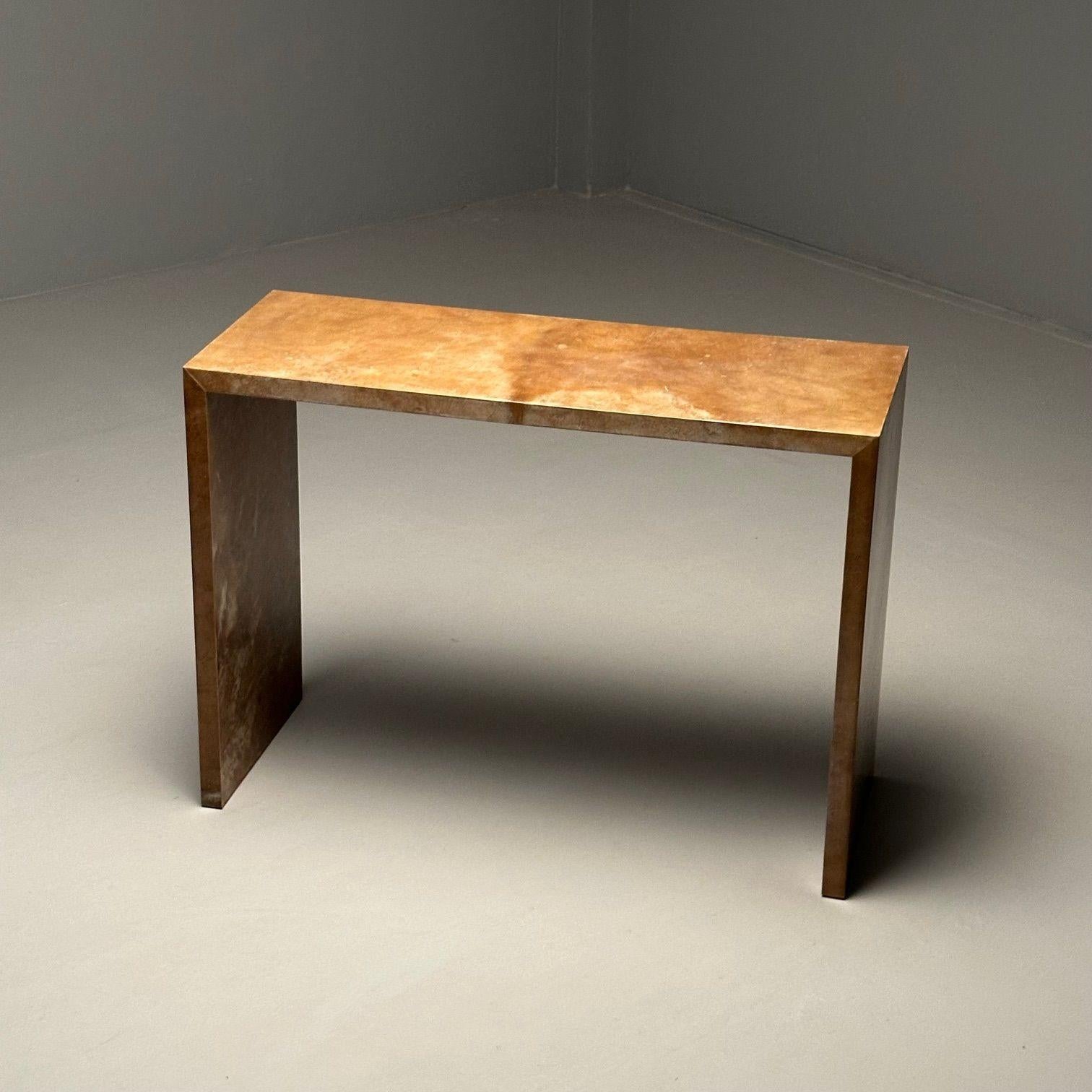 Style Jean-Michel Frank, contemporain, consoles en parchemin, tables de canapé, années 2020. en vente 2
