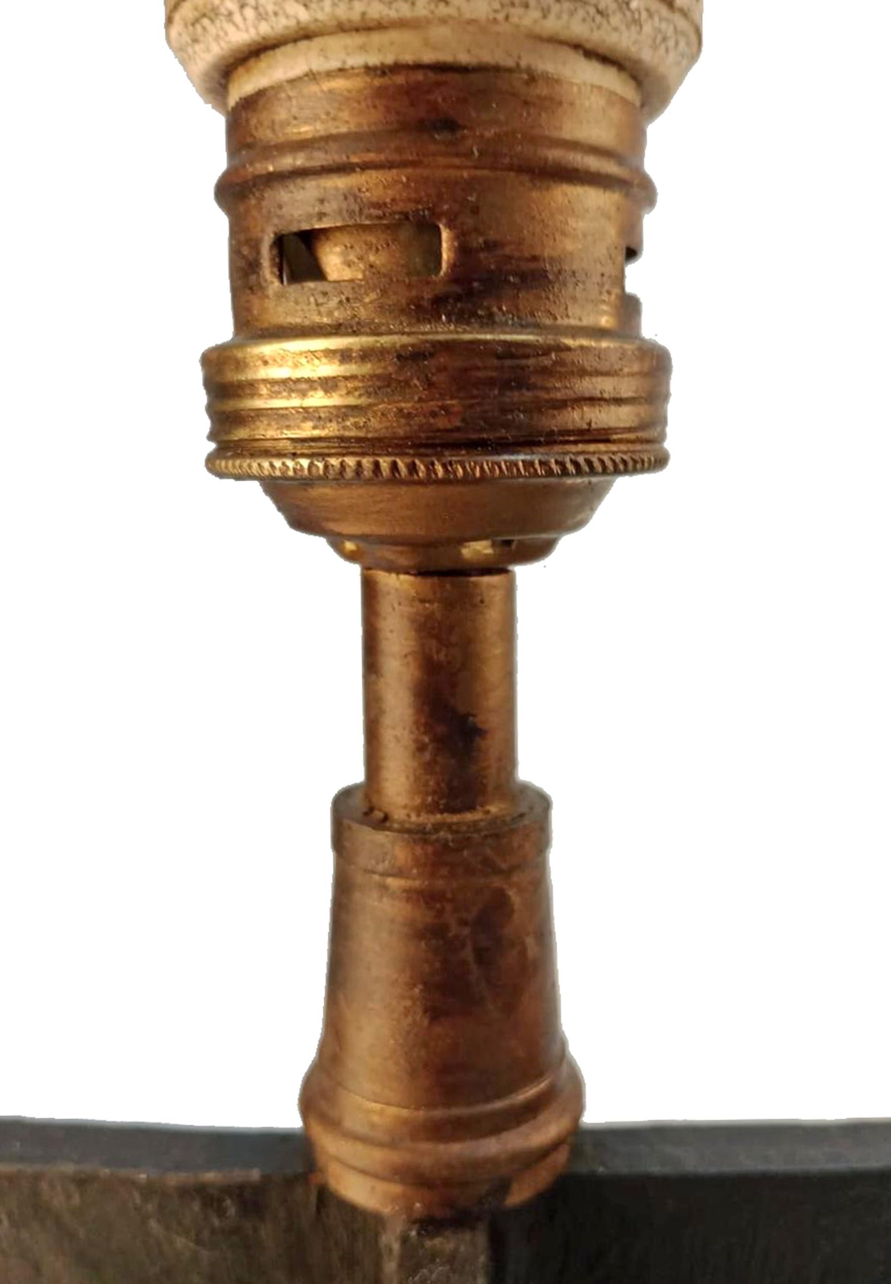 Mid-20th Century Pair of Jean-Michel Frank's Iron 'Croisillon' Lamps for Argentine Company Comte For Sale