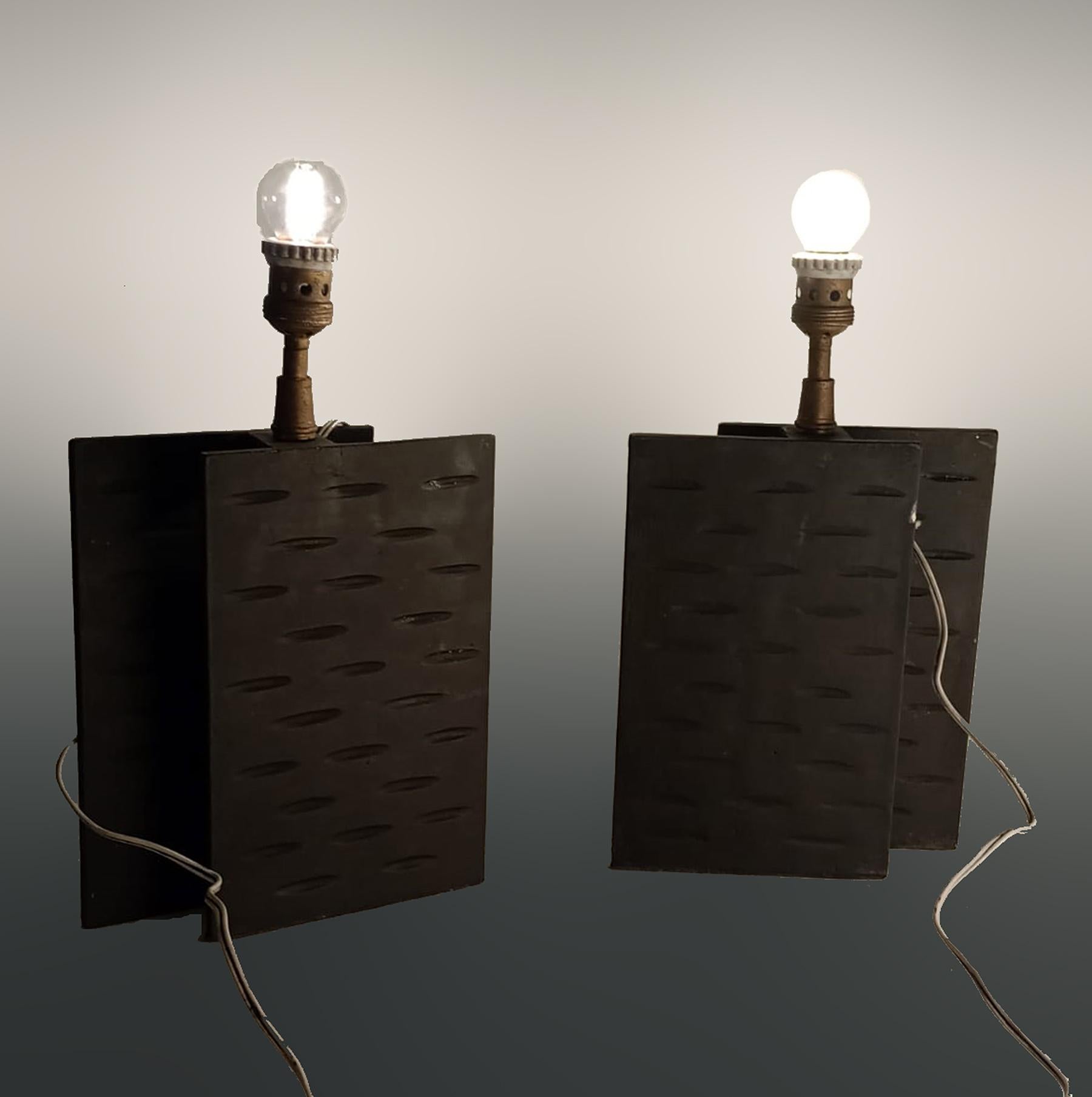 Paire de lampes de table au design en fer de Jean-Michel Frank pour Argentine Company Comte en vente 2