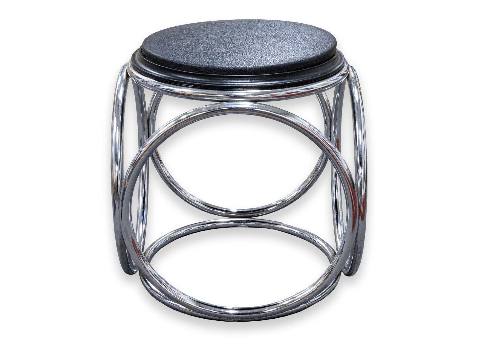 Pair of Jean Pierre Laporte French Art Deco Chrome Black Stool End Side Tables In Good Condition In Keego Harbor, MI