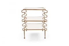 Paire de tables d'appoint en métal et verre 'Ondulation' de Jean Royere du milieu du siècle dernier