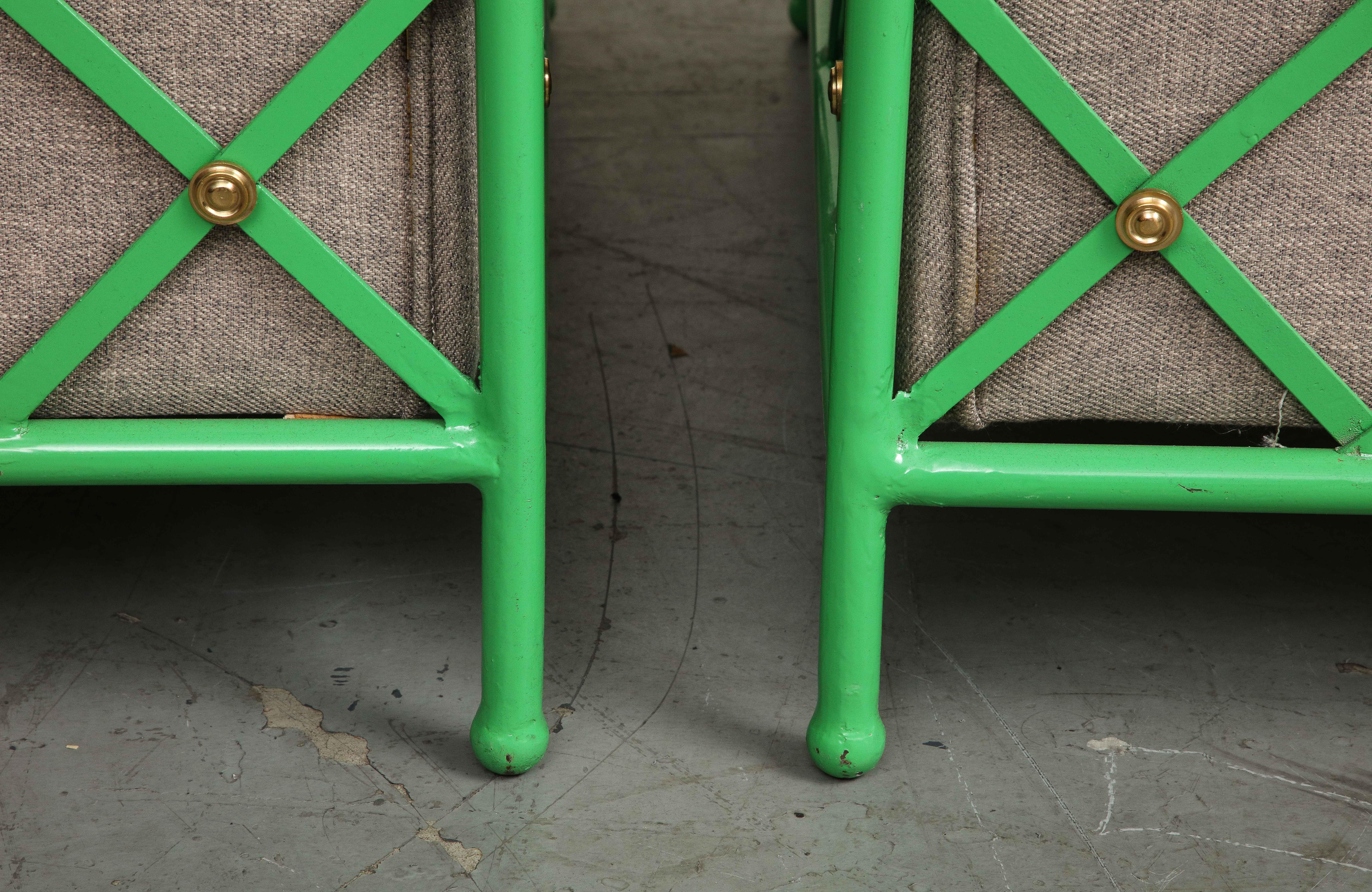 Pair of Midcentury French Style Bright Green Enameled Iron Cube Lounge Chairs For Sale 5