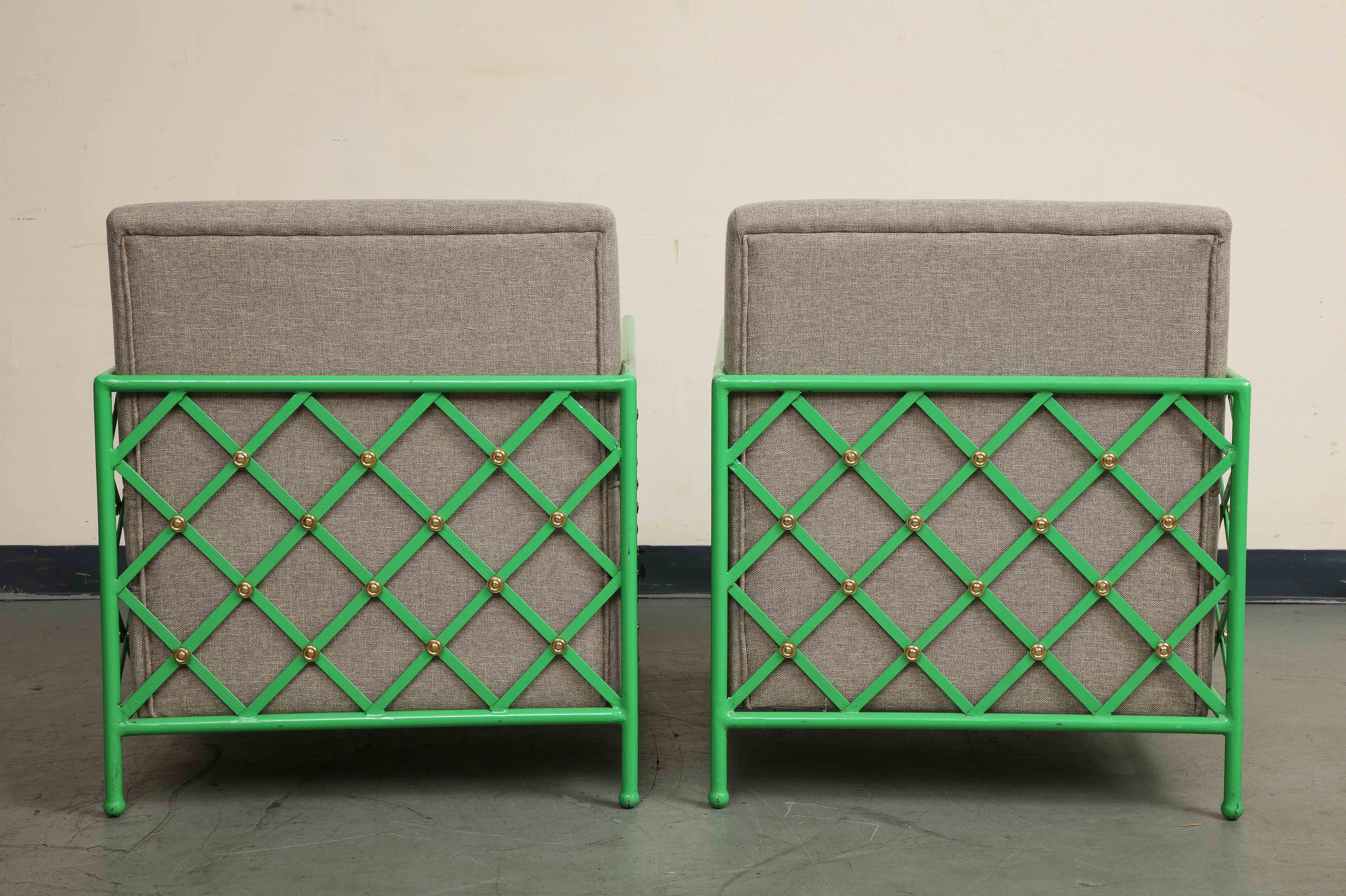 Pair of Midcentury French Style Bright Green Enameled Iron Cube Lounge Chairs For Sale 1