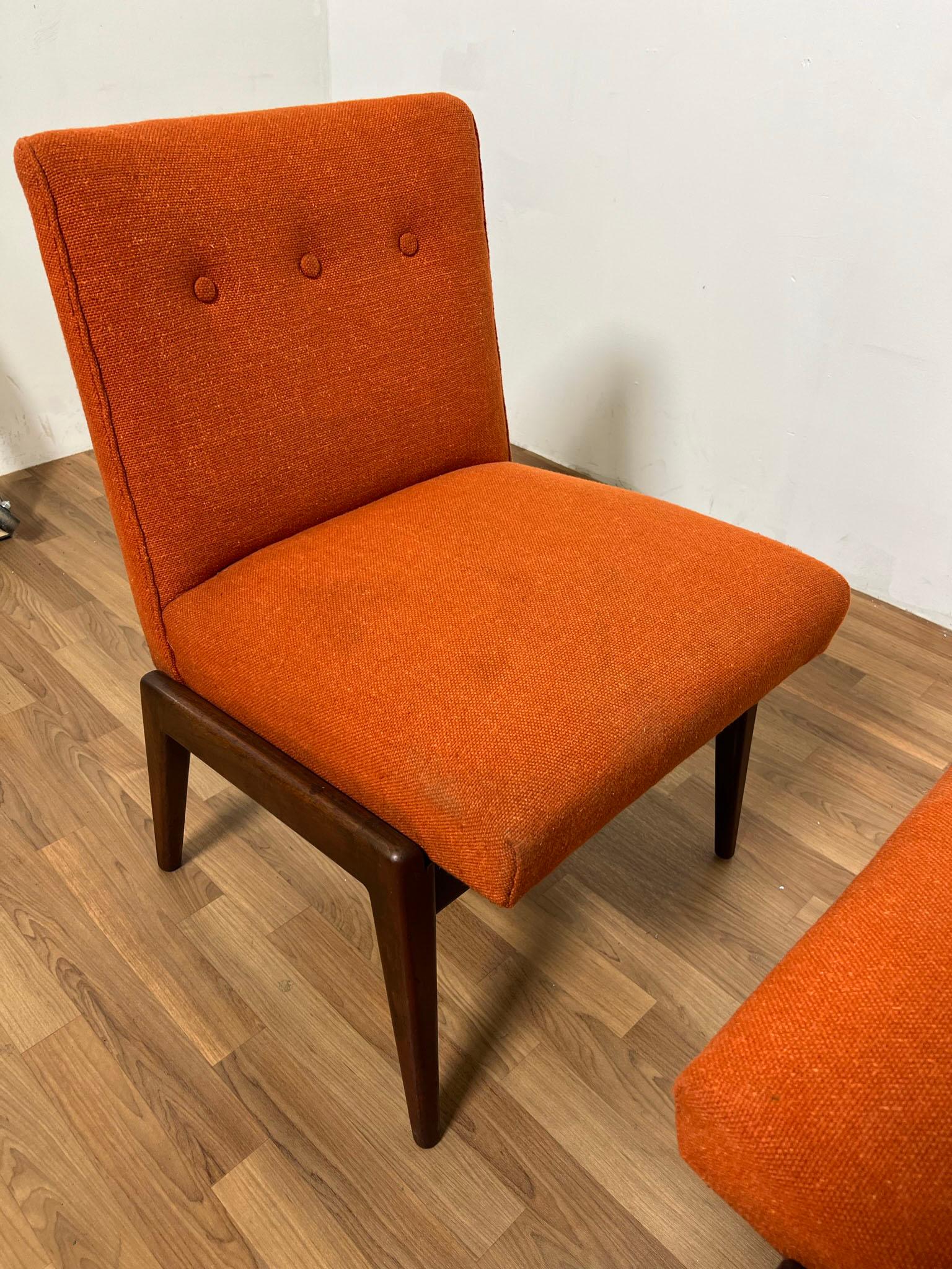 Pair of Jens Risom C-220 Lounge Chairs Circa 1950s In Good Condition For Sale In Peabody, MA