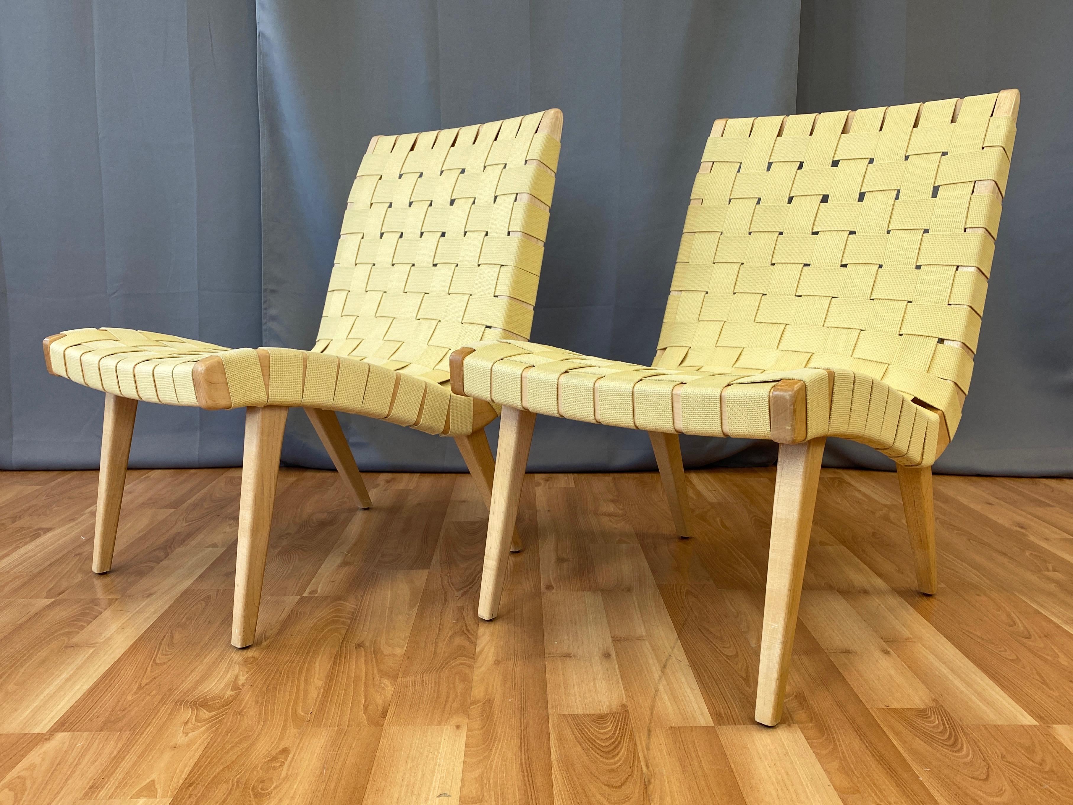 Mid-Century Modern Pair of Jens Risom for KnollStudio Lounge Chairs, Maple with Maize Webbing, 2013