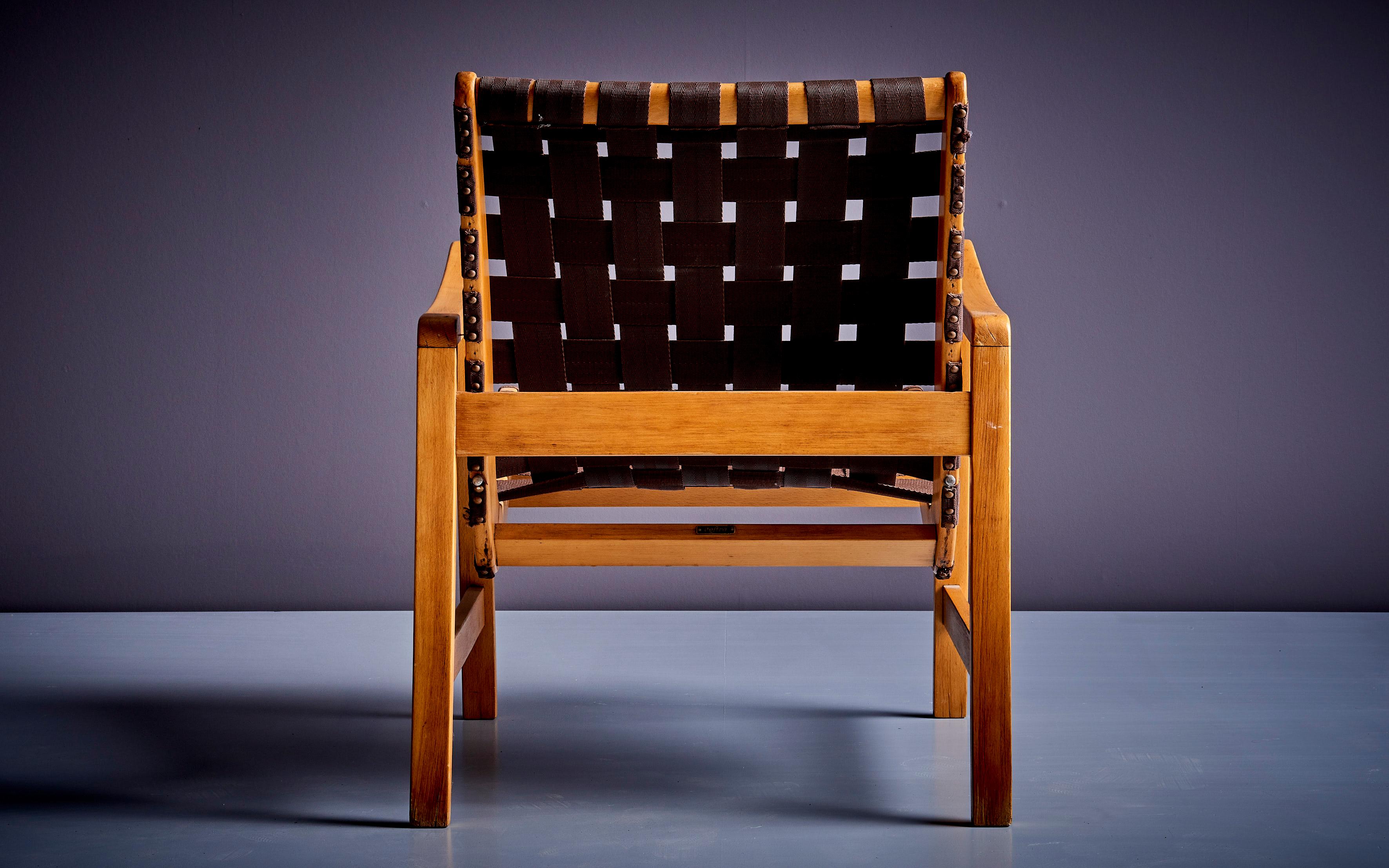 Paire de chaises longues Jens Risom en sangle brune pour Knoll, années 1950 en vente 1
