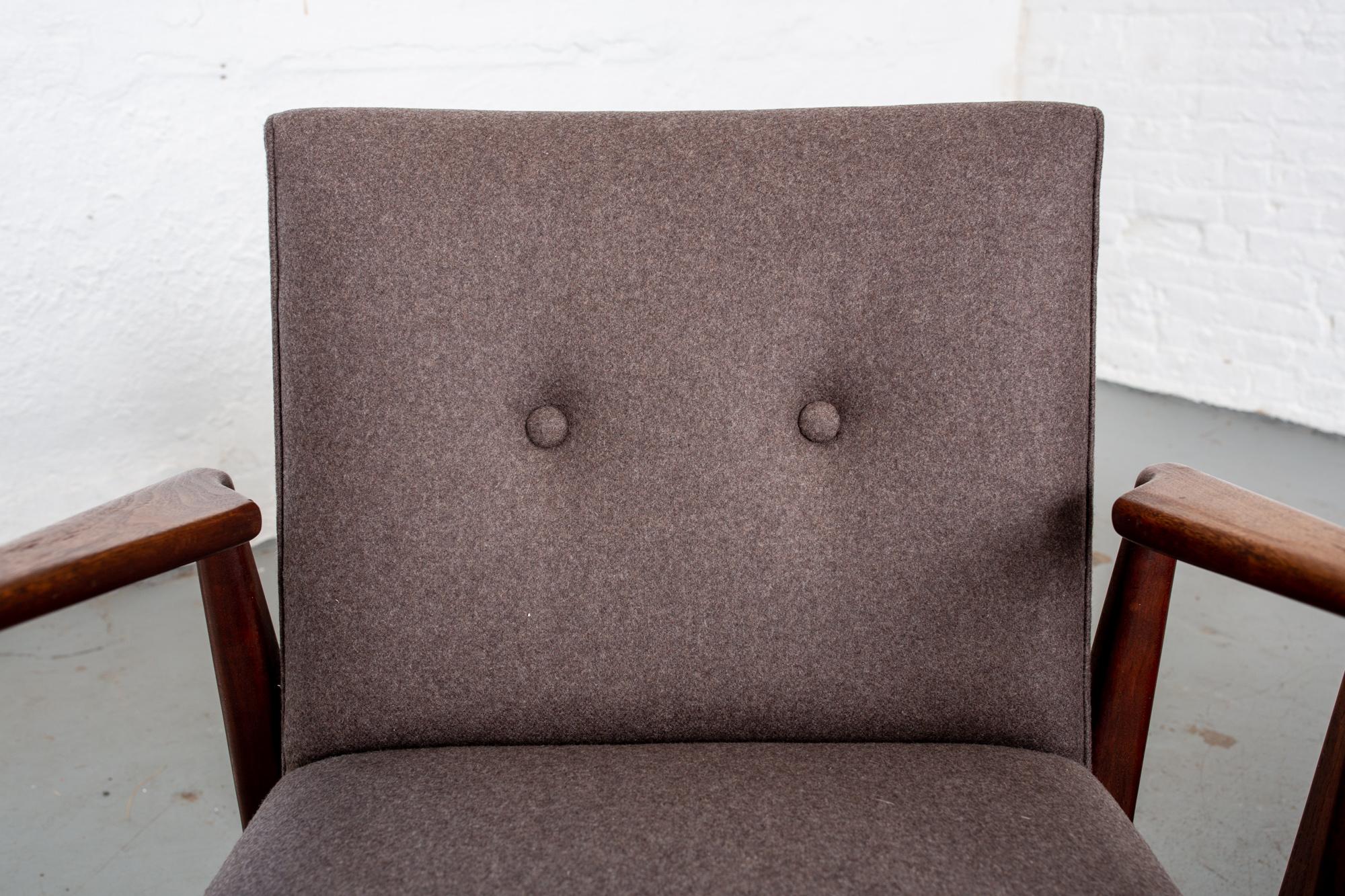 Paire de fauteuils Jens Risom mi-siècle moderne Bon état - En vente à New York, NY