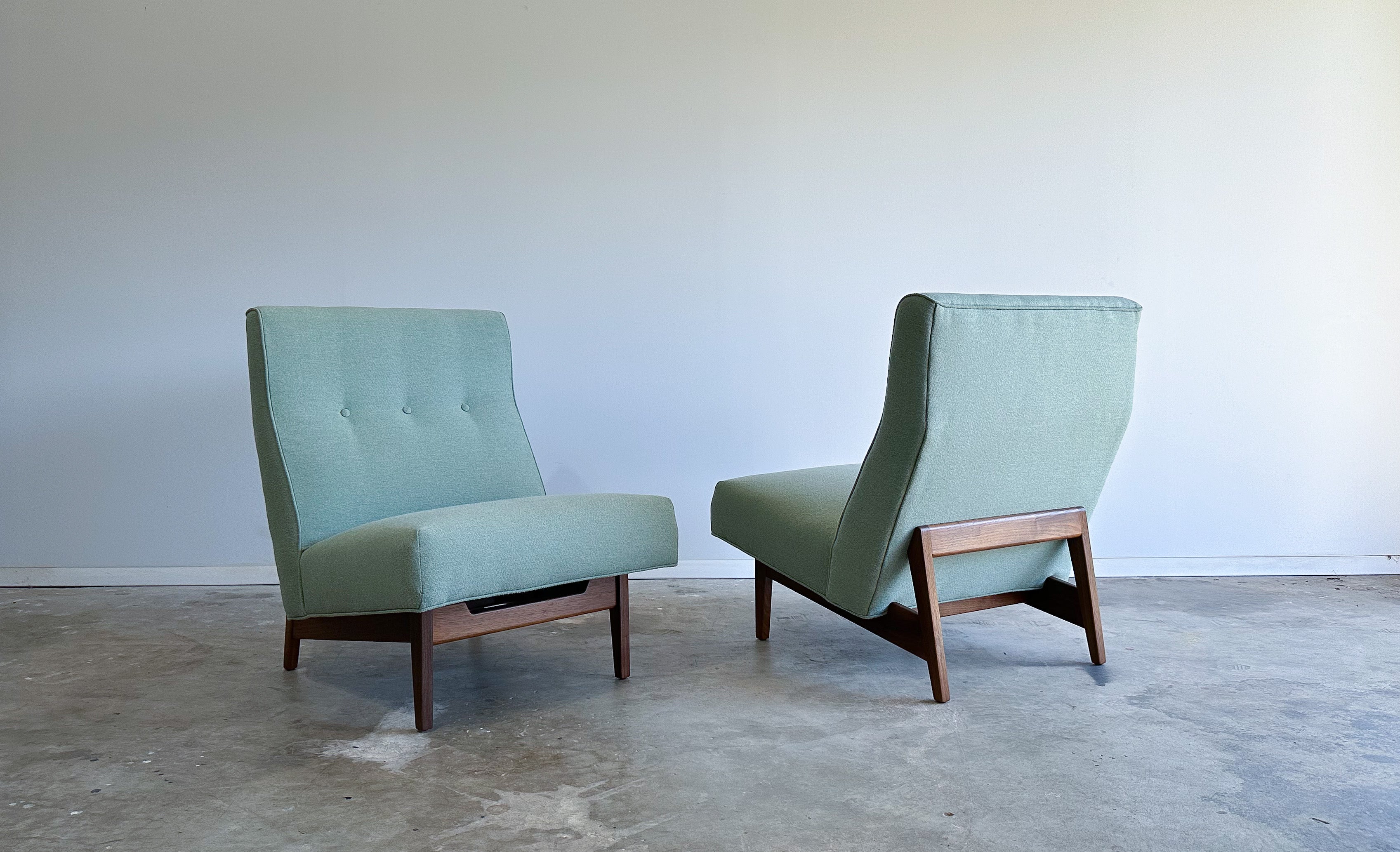 Pair of Jens Risom Slipper Chairs, 1950
s