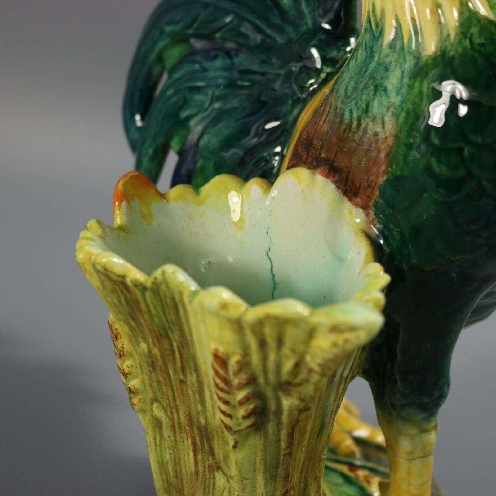 Coppia di vasi con gallina e gallo di Jerome Massier in vendita 9
