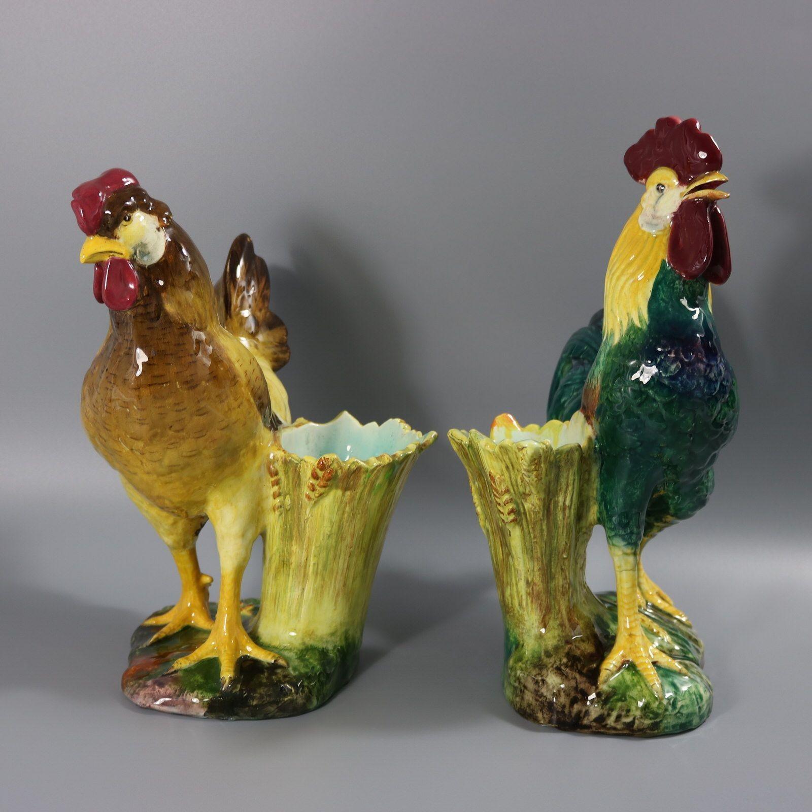 Vittoriano Coppia di vasi con gallina e gallo di Jerome Massier in vendita