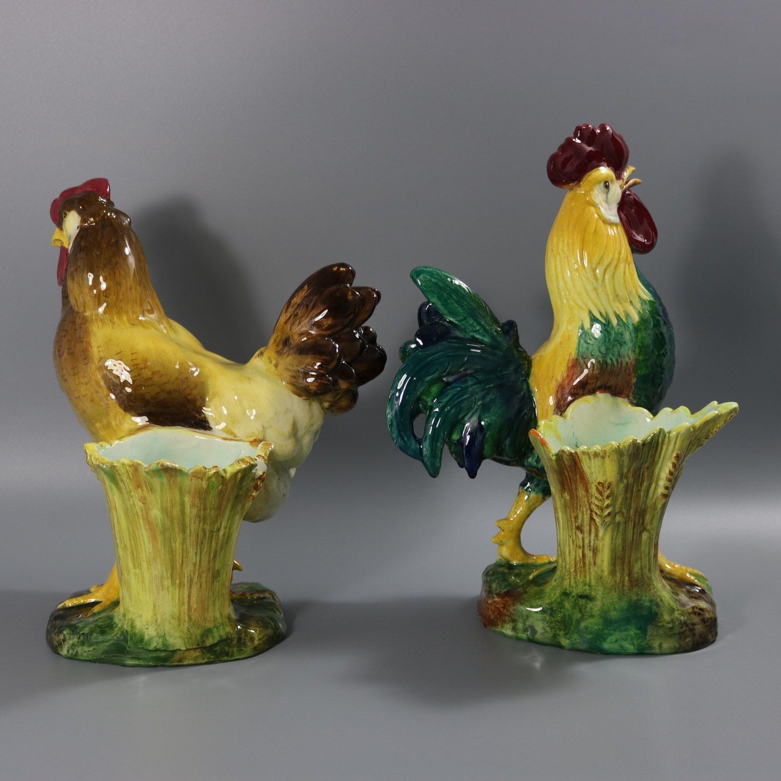 Inizio XX secolo Coppia di vasi con gallina e gallo di Jerome Massier in vendita