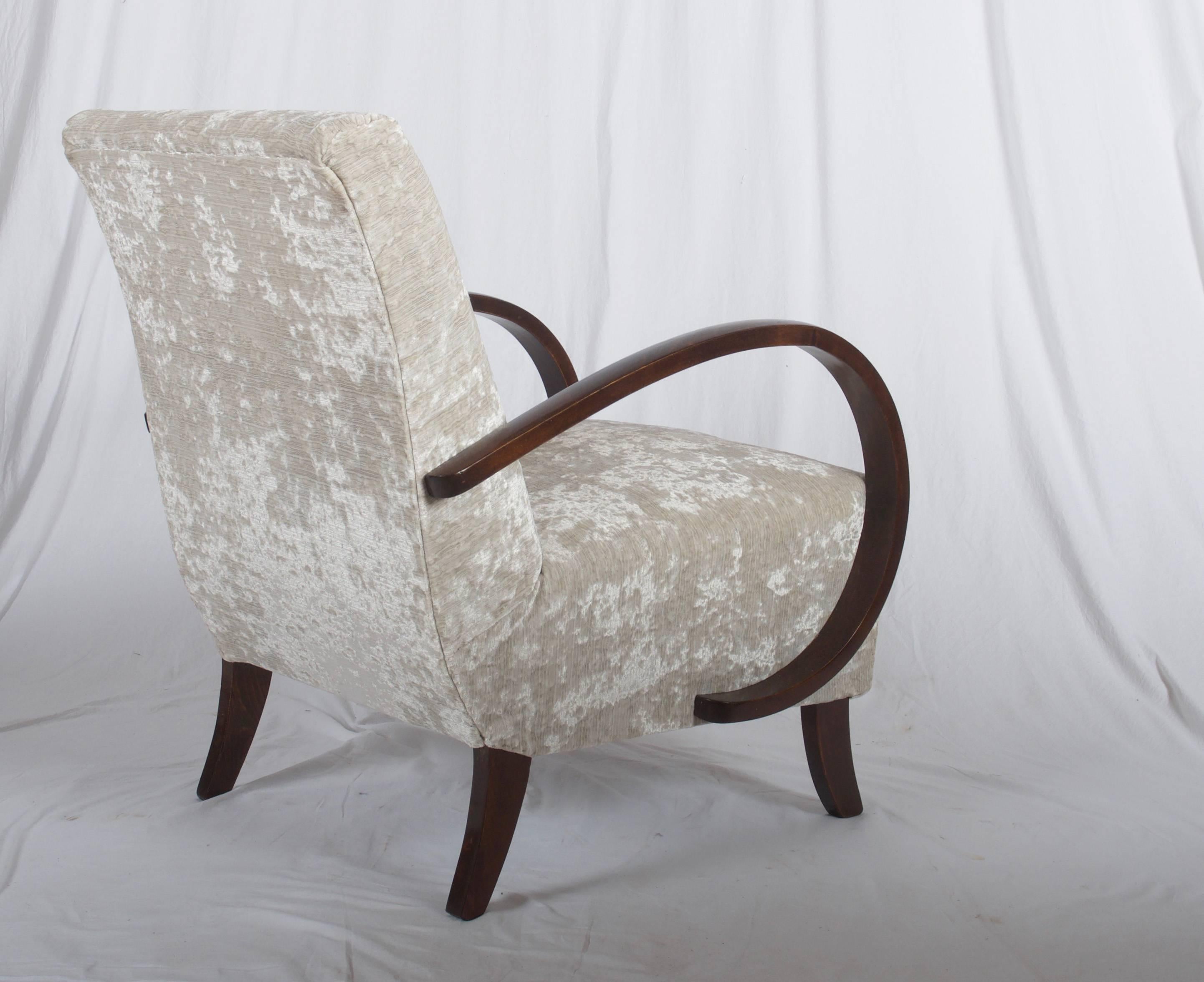 Paire de fauteuils Art Déco Jindrich Halabala en vente 3