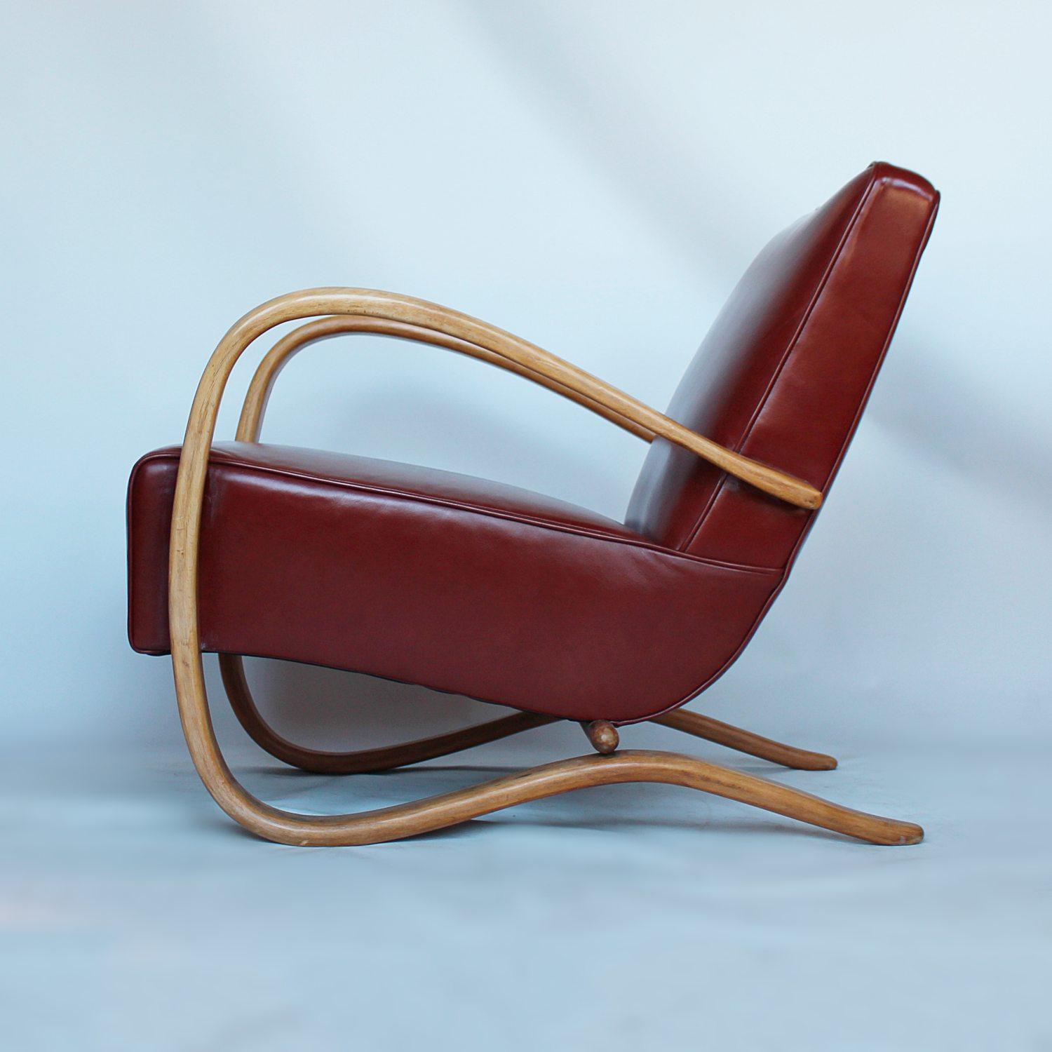 Czech Pair of Jindrich Halabala Art Deco Chairs 