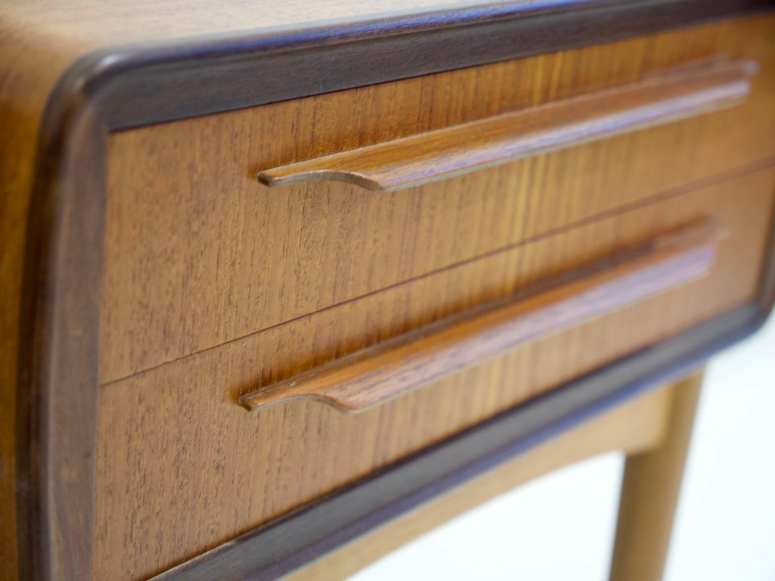 Veneer Pair of Johannes Andersen Teak Bedside Tables