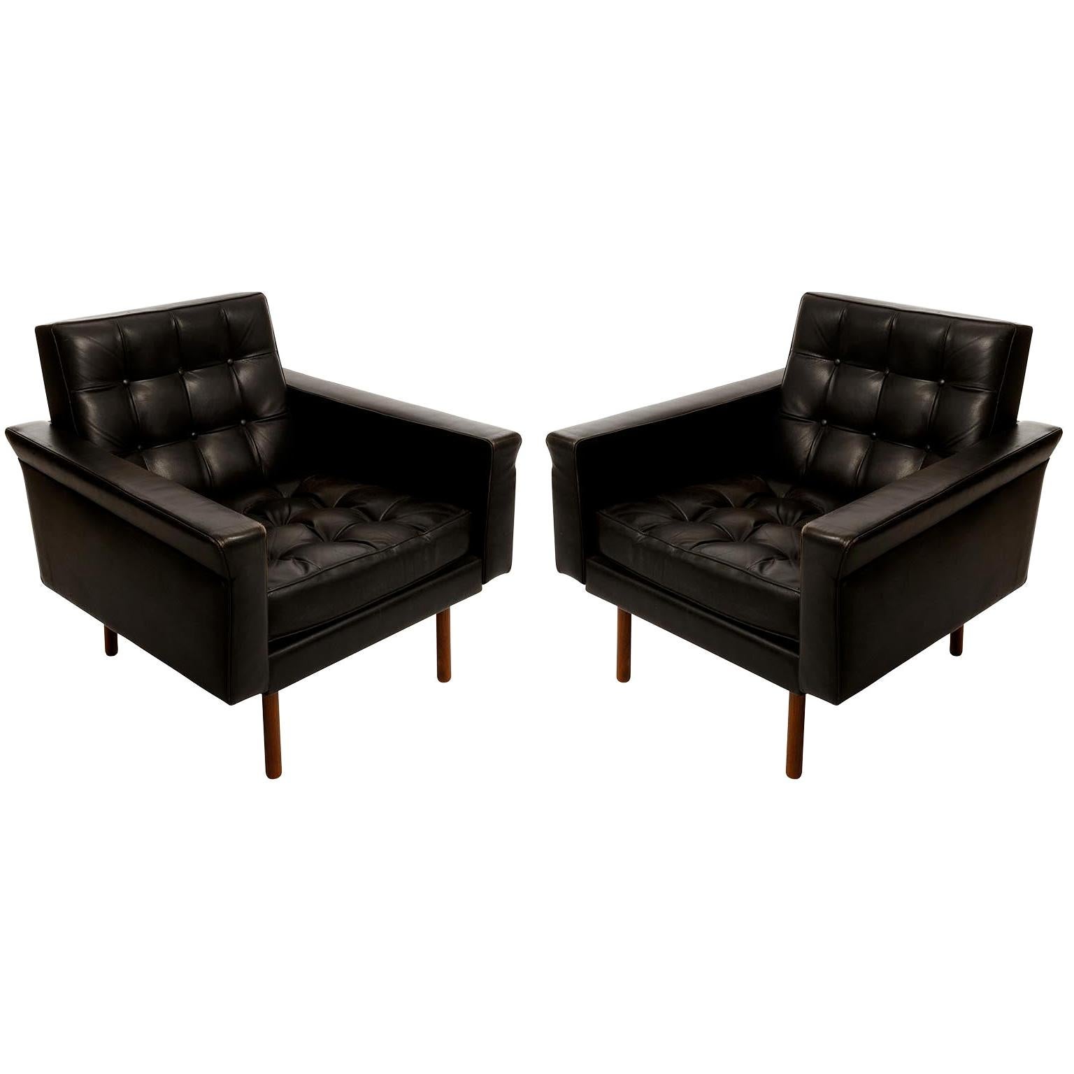 Pair of Johannes Spalt Armchairs Lounge Chairs Wittmann Black Leather Wood 1960s For Sale