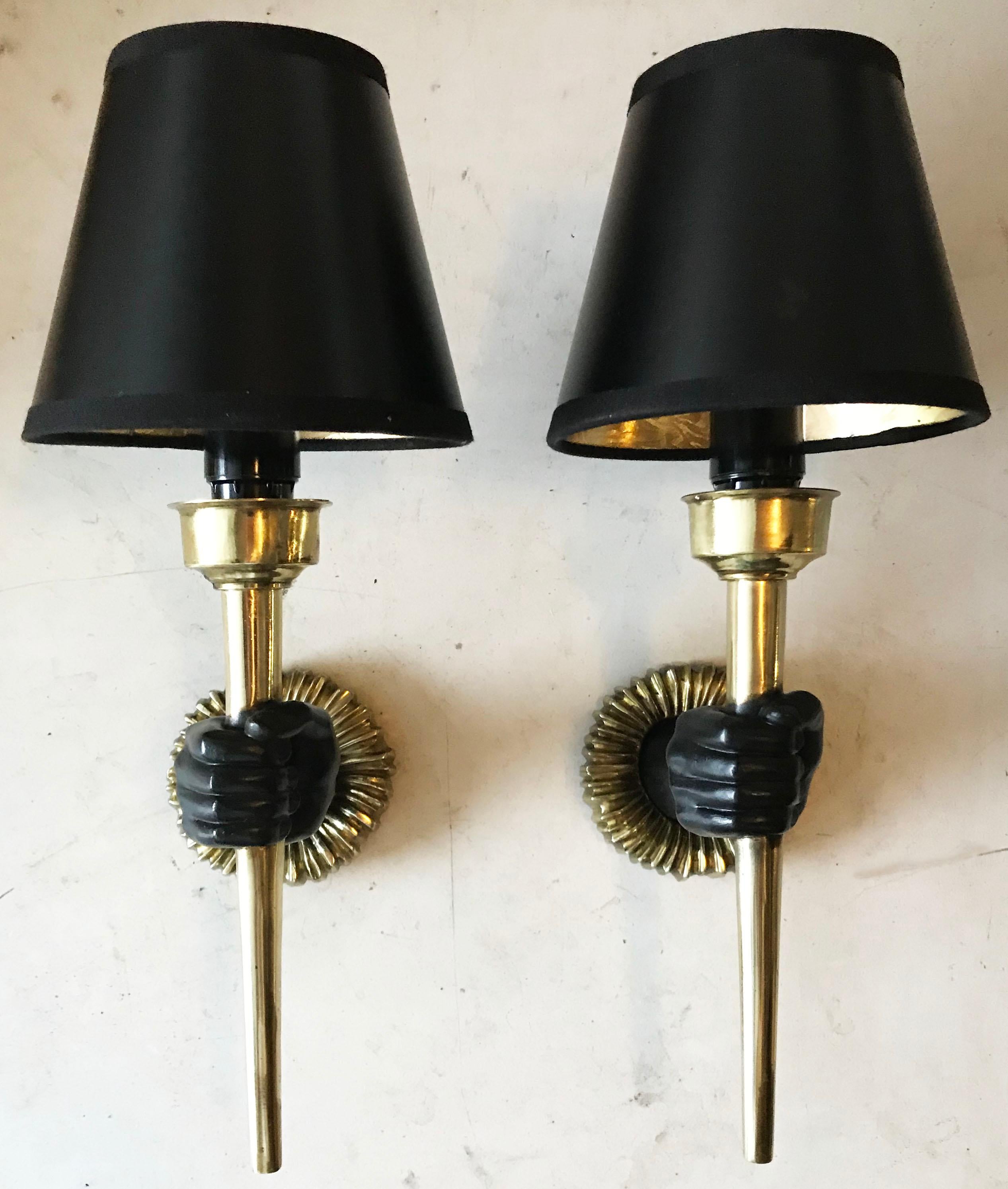 Superb pair of bronze and brass hands sconces, made by the 1960 John Devoluy for the Parisian market .
US Rewired and in working condition.
Backplate is 3 inches diameter
Measures: Shade is 3/ 5 / 4.5 inches.