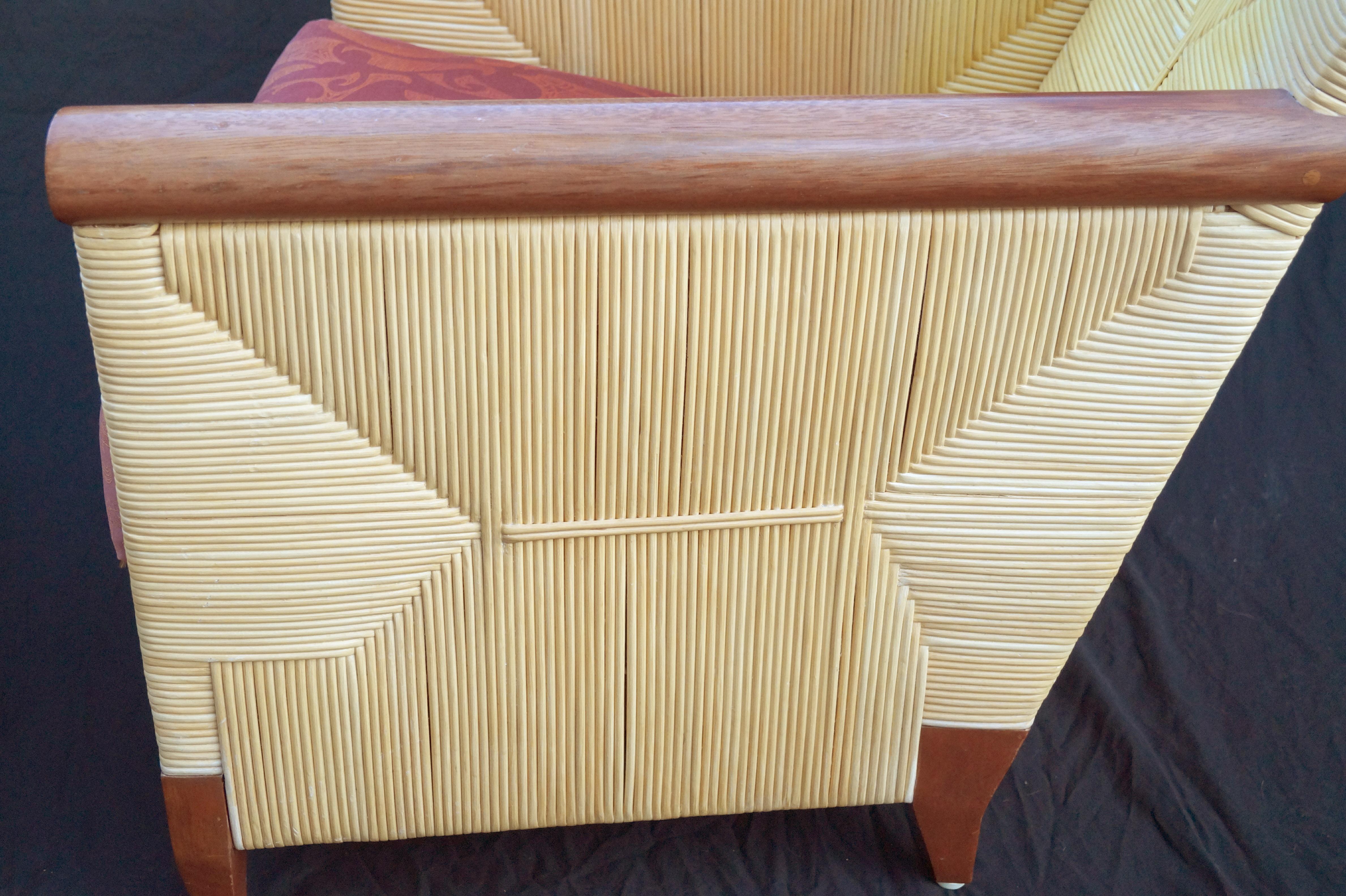 Coppia di poltrone lounge John Hutton per Donghia in rattan, canna e legno di mahagonia in vendita 3