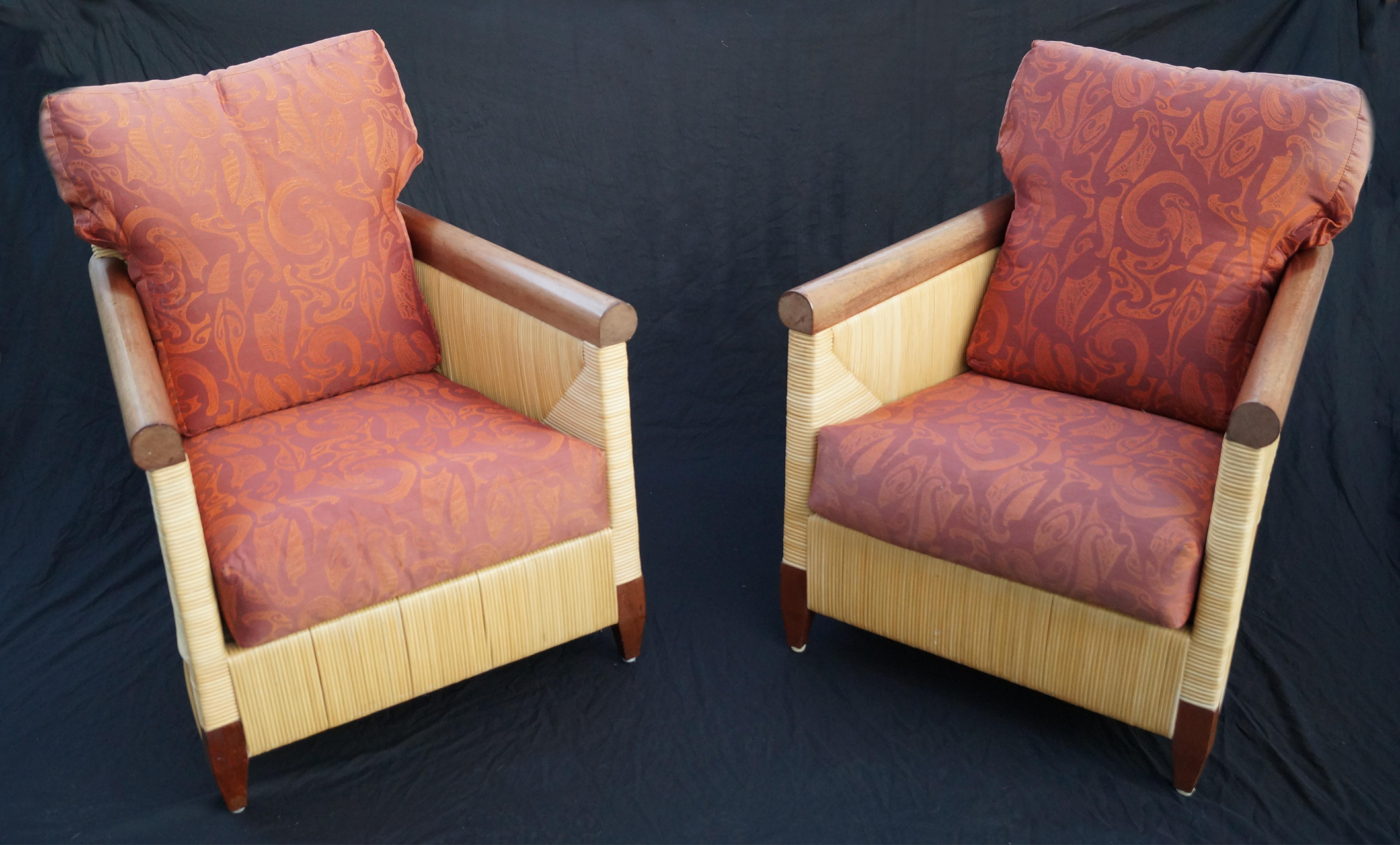 Americano Coppia di poltrone lounge John Hutton per Donghia in rattan, canna e legno di mahagonia in vendita