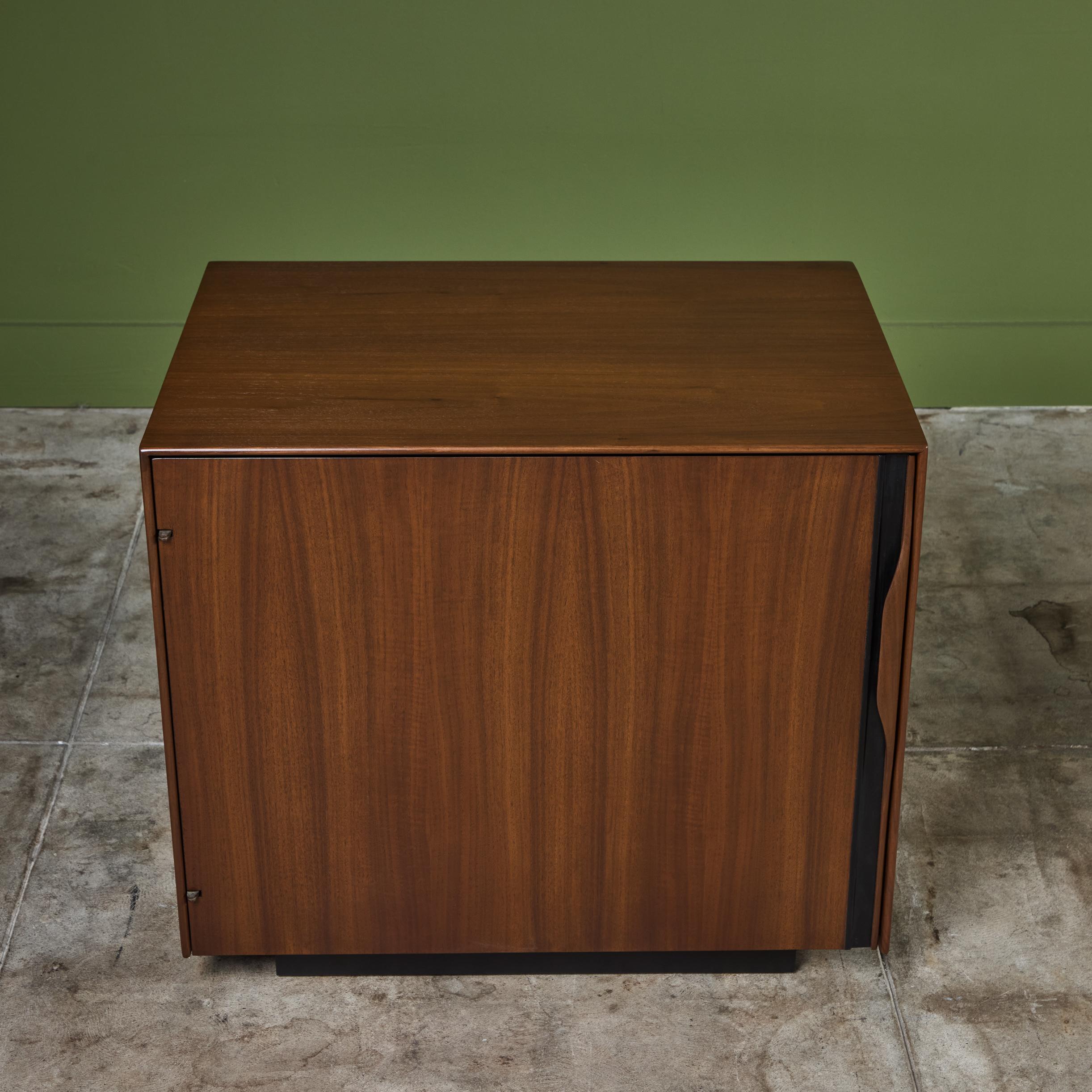 Pair of John Kapel Nightstands for Glenn of California 3