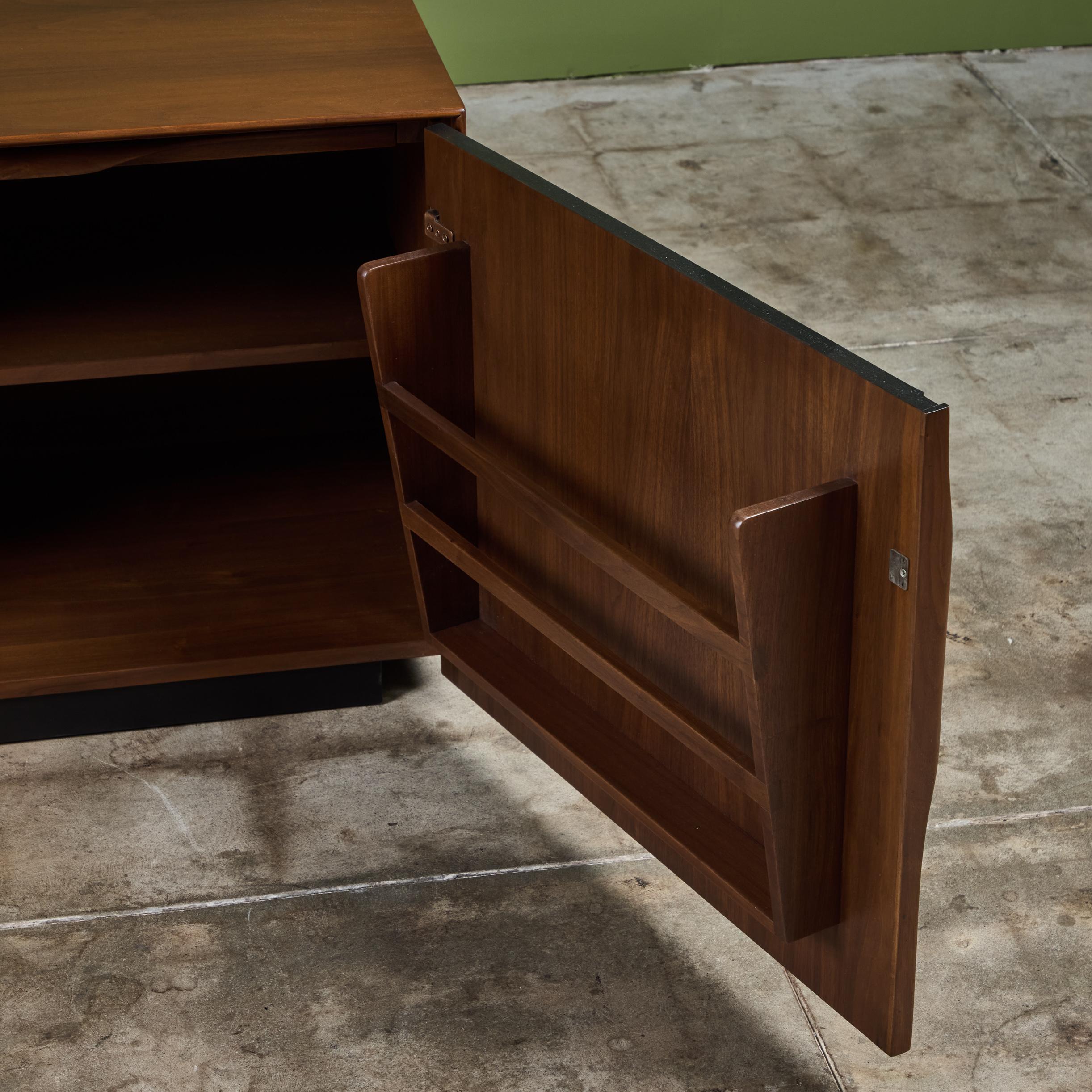 Pair of John Kapel Nightstands for Glenn of California 4