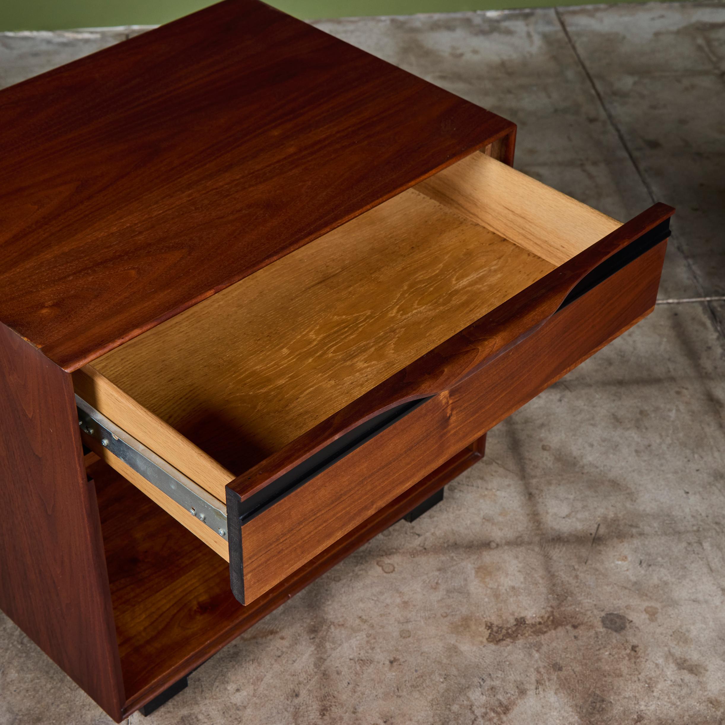Pair of John Kapel Nightstands for Glenn of California For Sale 5