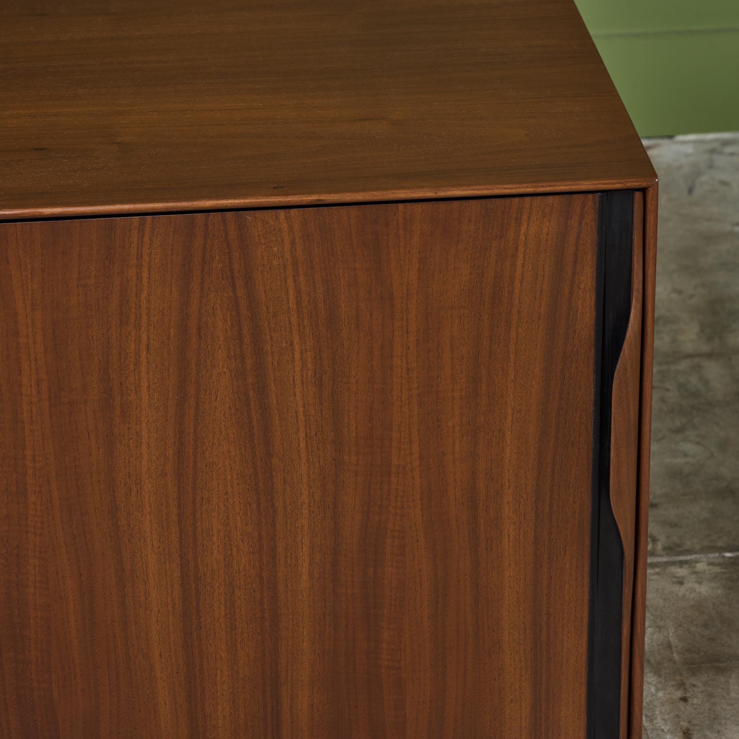 Pair of John Kapel Nightstands for Glenn of California 8