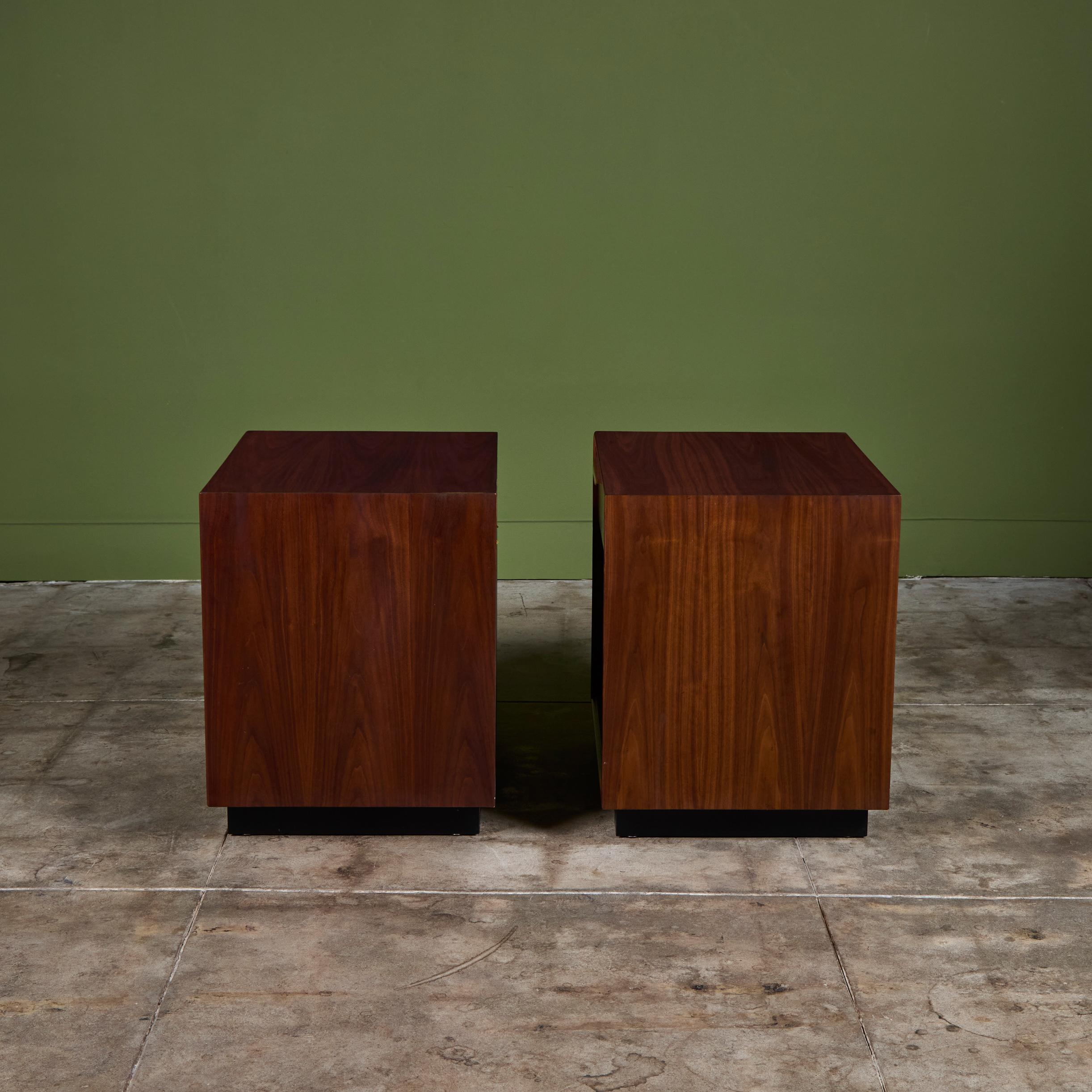 Walnut Pair of John Kapel Nightstands for Glenn of California For Sale