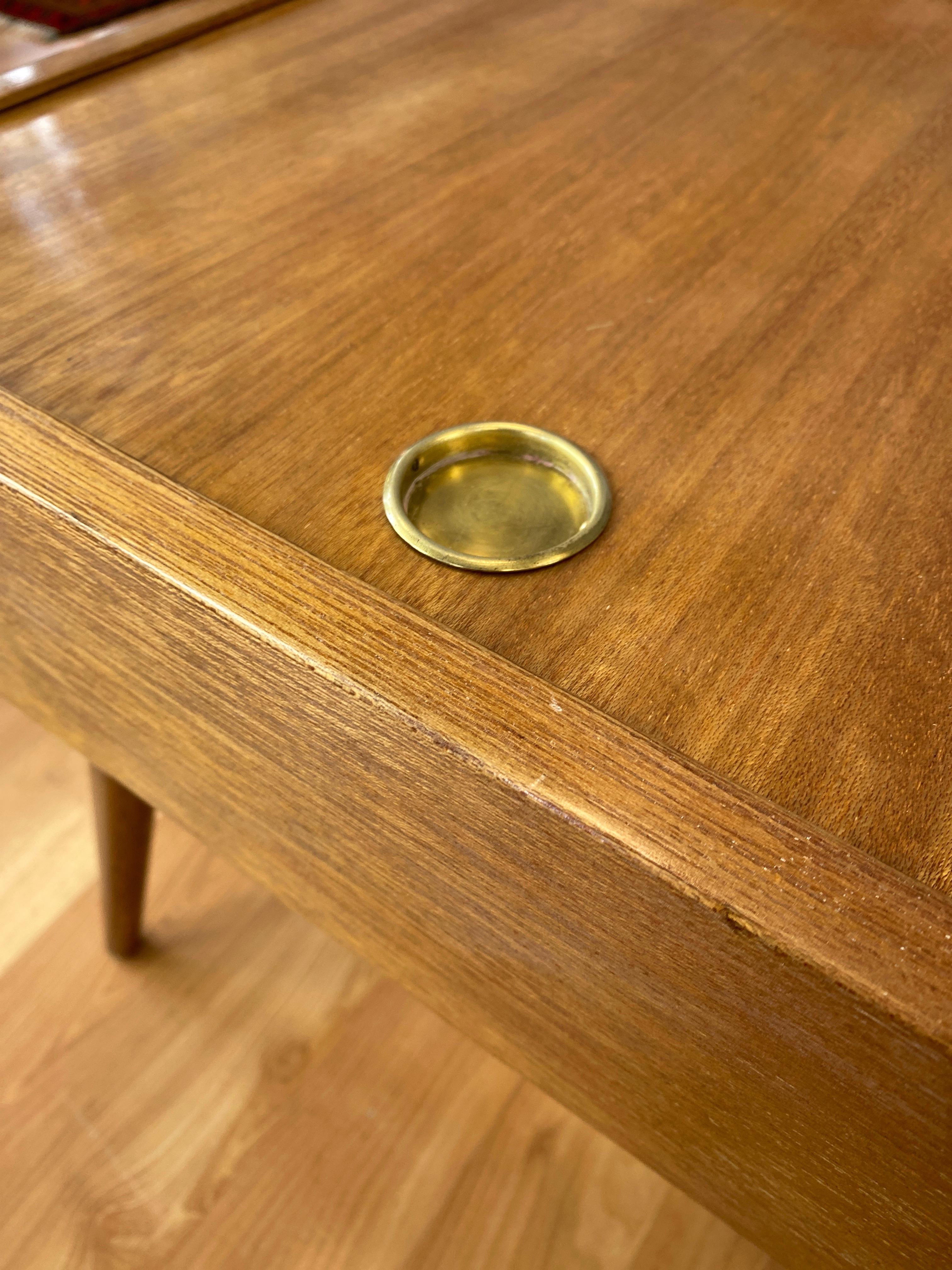 Pair of John Keal for Brown-Saltman Sliding Top Mahogany End Tables, 1950s 12