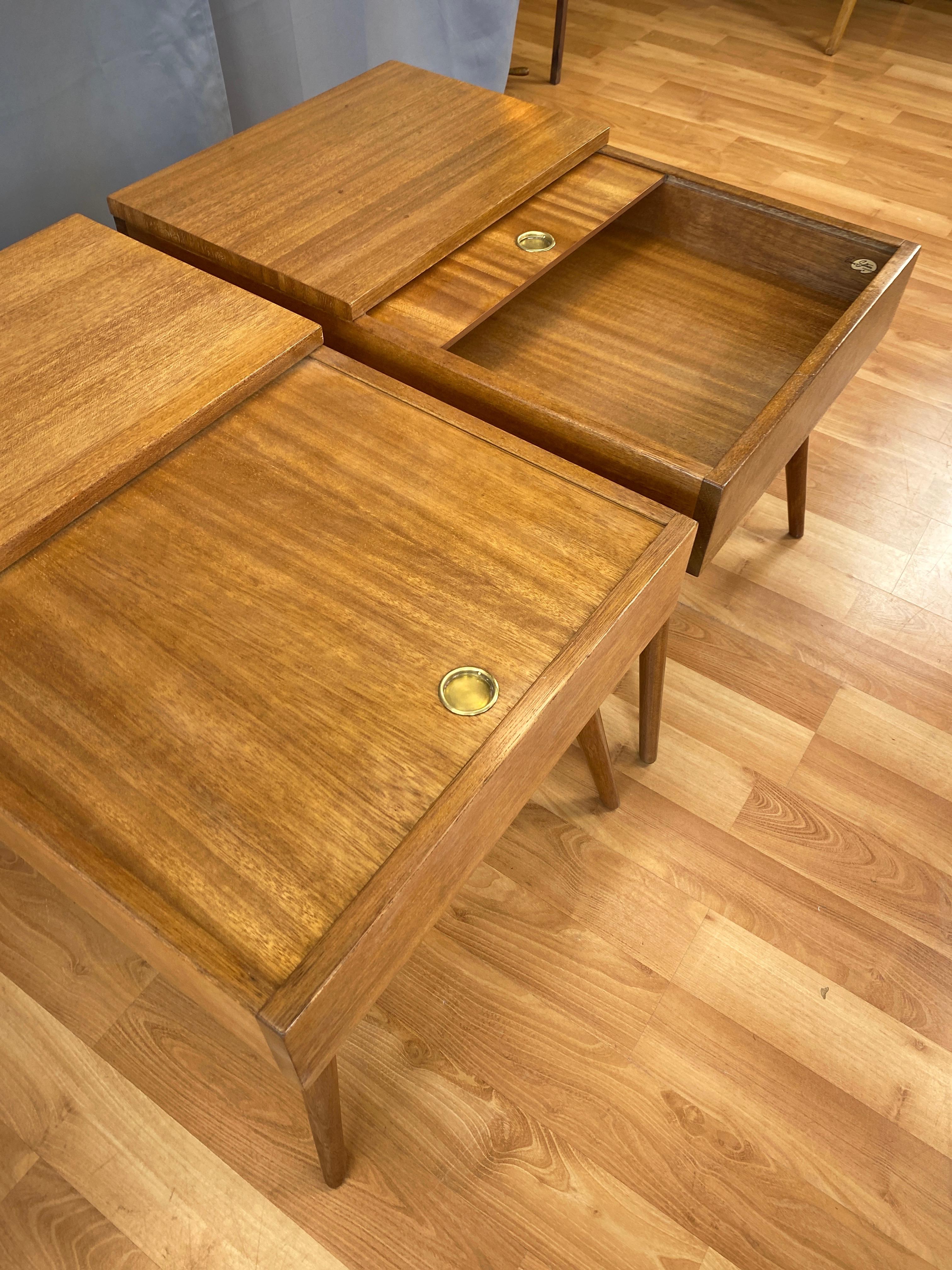 Pair of John Keal for Brown-Saltman Sliding Top Mahogany End Tables, 1950s In Good Condition In San Francisco, CA