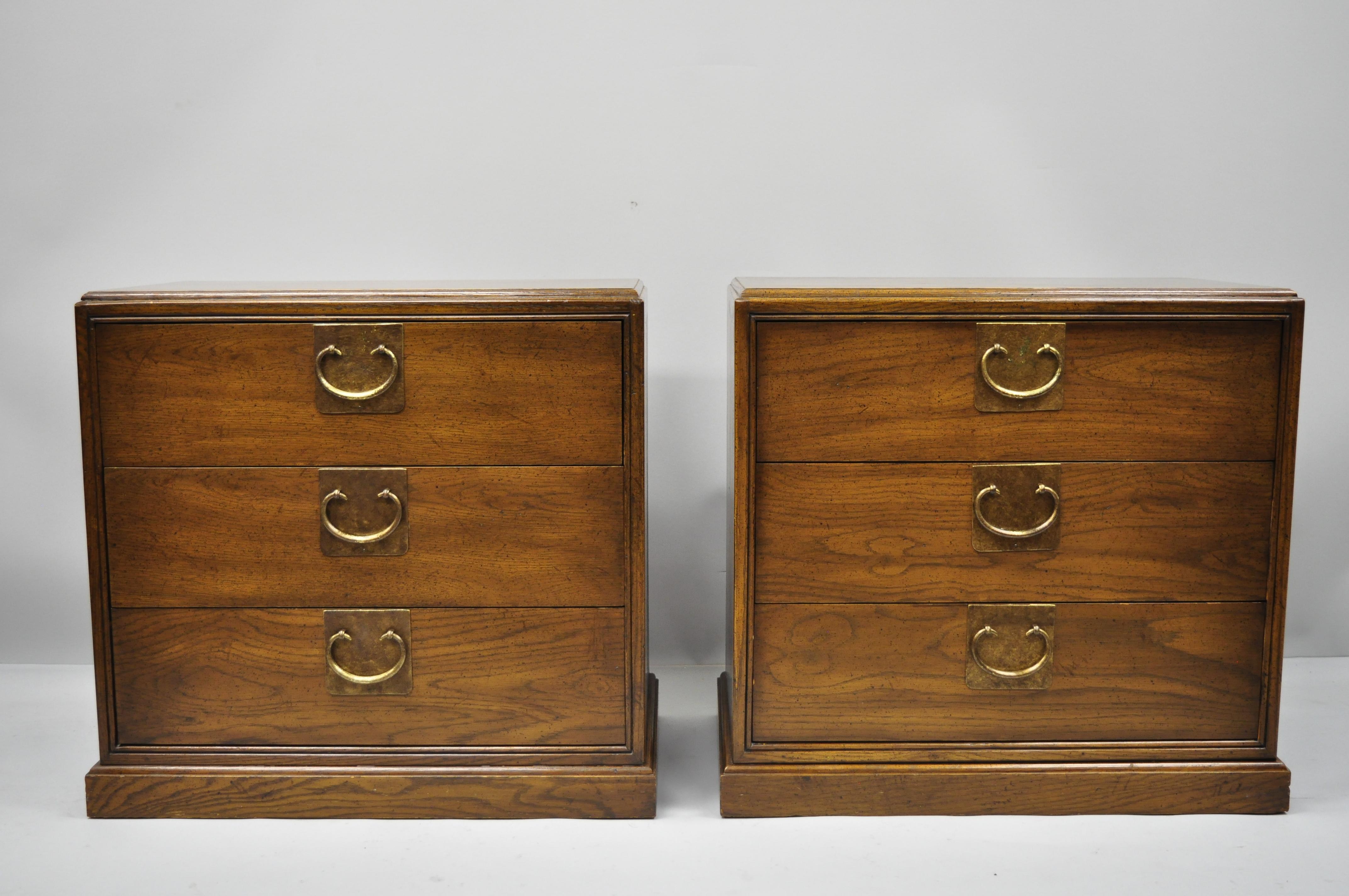 Pair of John Stuart Chinoserie James Mont Style Oak Nightstand Bedside Chests 5