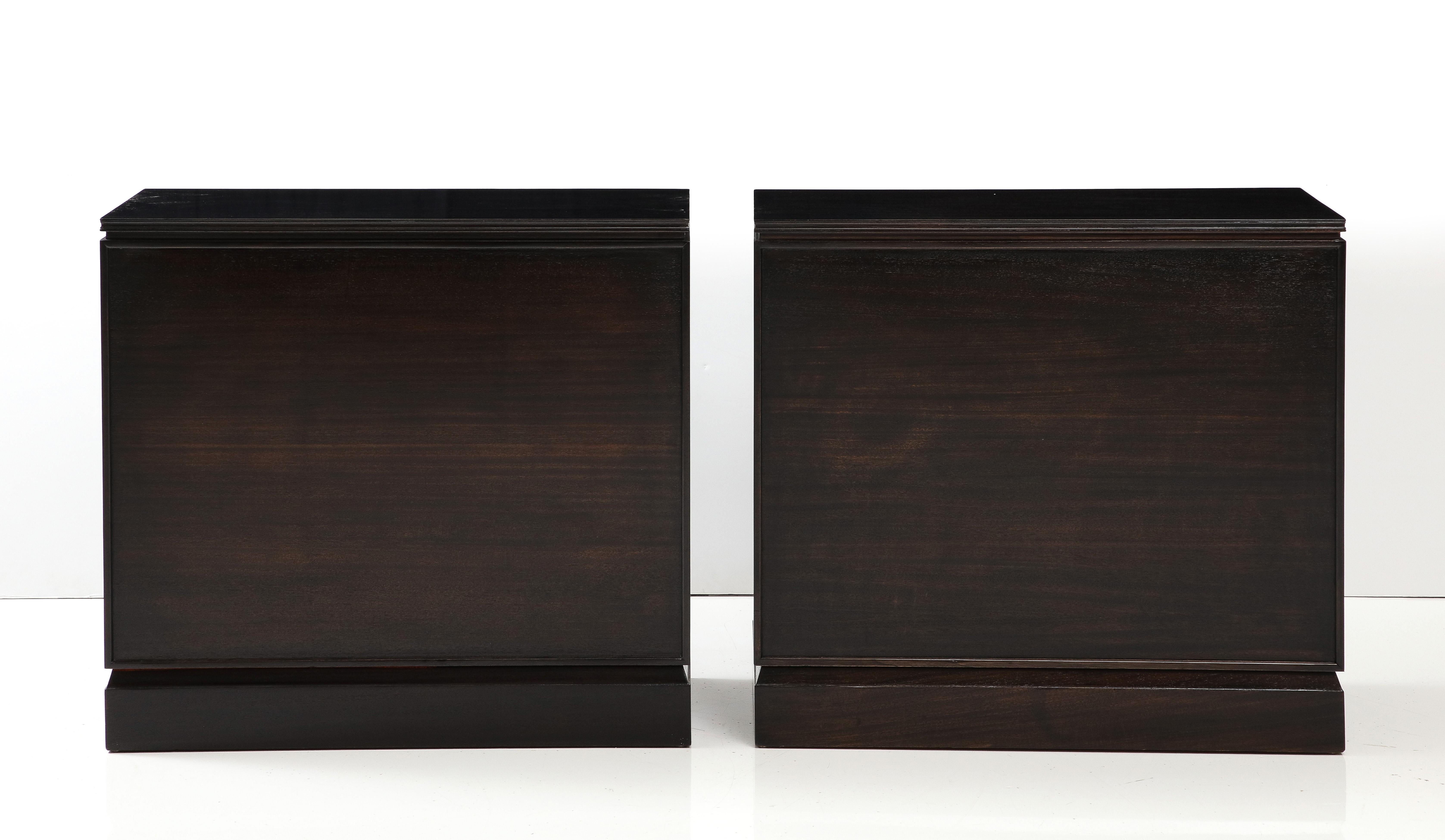 Mid-20th Century Pair of John Stuart Espresso Finished Dressers For Sale