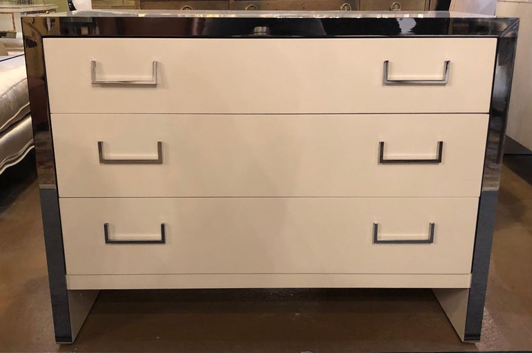 Pair Of John Stuart White Lacquer Commodes Chests Dressers Or